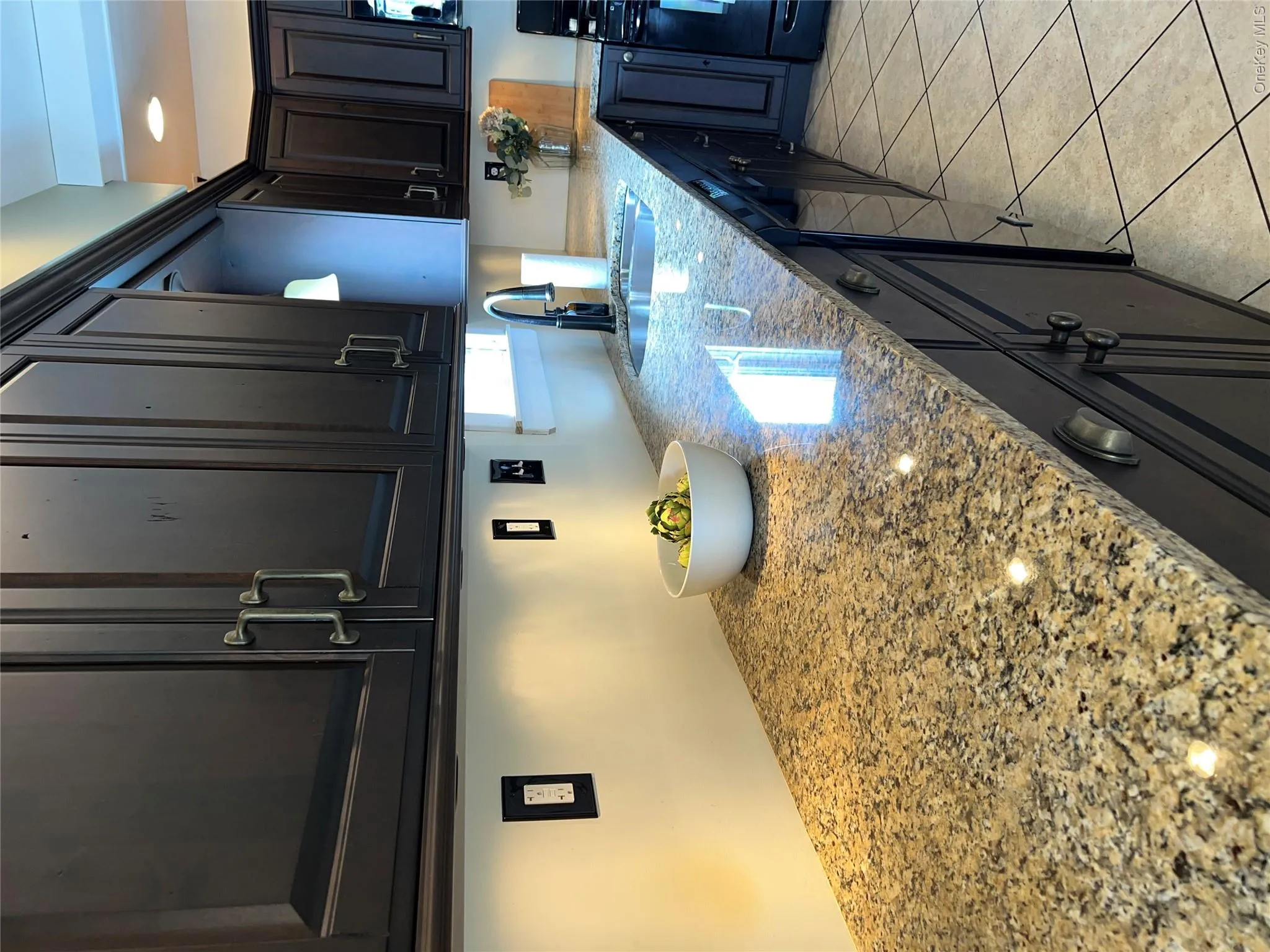 14 Jackson Avenue, Middletown, NY, 3 Bedrooms Bedrooms, 6 Rooms Rooms,1 BathroomBathrooms,Residential,For Rent,Jackson,0,1015257 14 Jackson Avenue, Middletown, NY, 3 Bedrooms Bedrooms, 6 Rooms Rooms,1 BathroomBathrooms,Residential,For Rent,Jackson,0,1015257