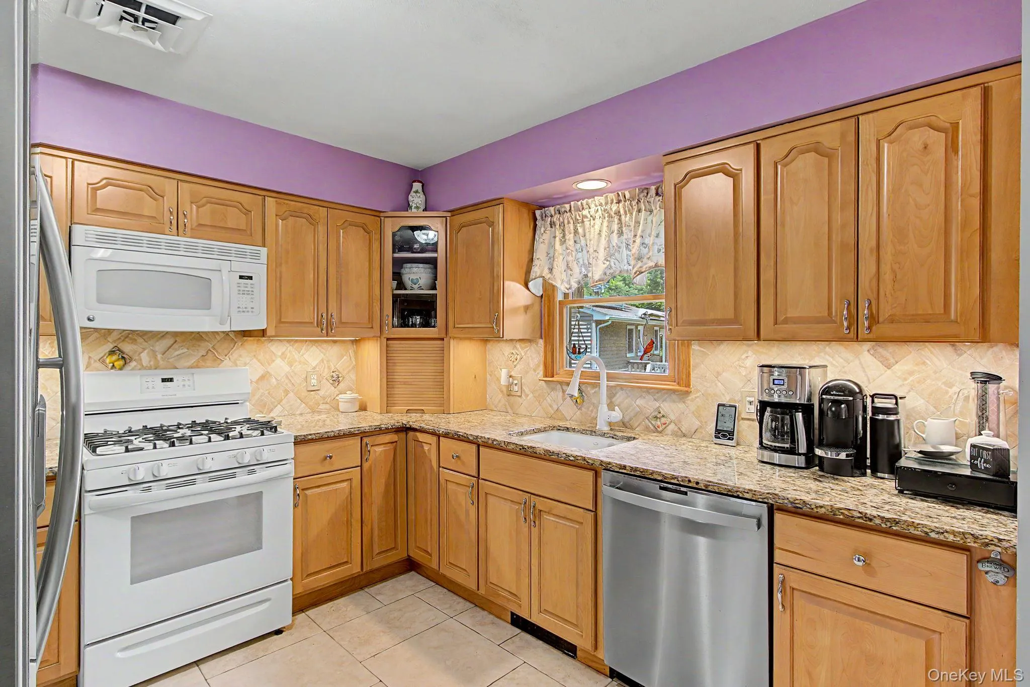 3 Van Wardt Place, Orangetown, NY, 3 Bedrooms Bedrooms, 11 Rooms Rooms,2 BathroomsBathrooms,Residential,For Rent,Van Wardt,0,1015258 3 Van Wardt Place, Orangetown, NY, 3 Bedrooms Bedrooms, 11 Rooms Rooms,2 BathroomsBathrooms,Residential,For Rent,Van Wardt,0,1015258