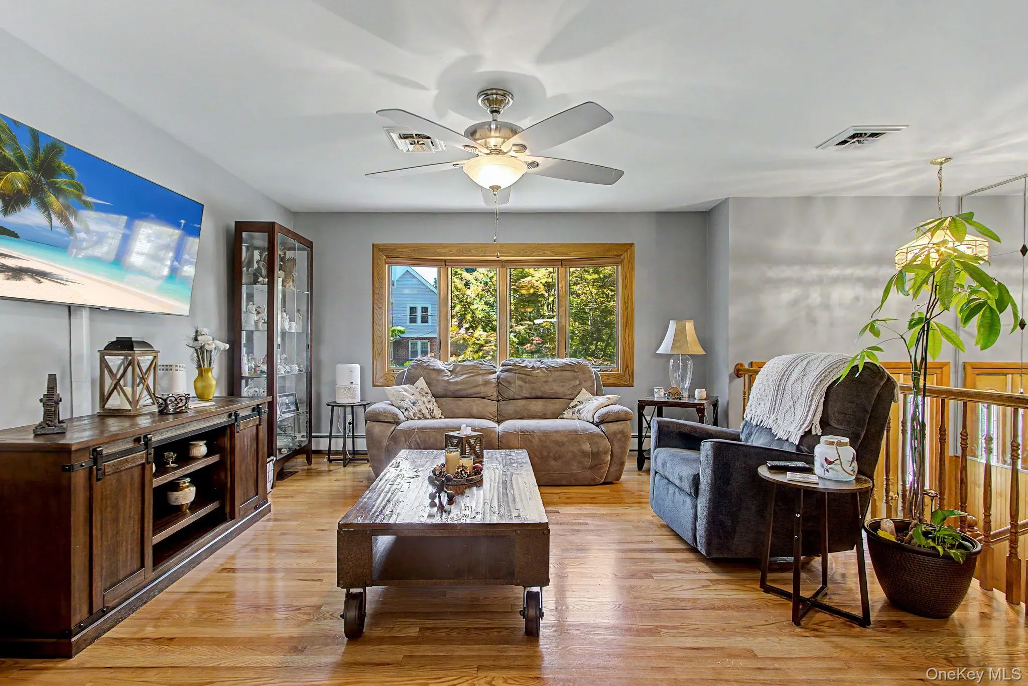 3 Van Wardt Place, Orangetown, NY, 3 Bedrooms Bedrooms, 11 Rooms Rooms,2 BathroomsBathrooms,Residential,For Rent,Van Wardt,0,1015258 3 Van Wardt Place, Orangetown, NY, 3 Bedrooms Bedrooms, 11 Rooms Rooms,2 BathroomsBathrooms,Residential,For Rent,Van Wardt,0,1015258