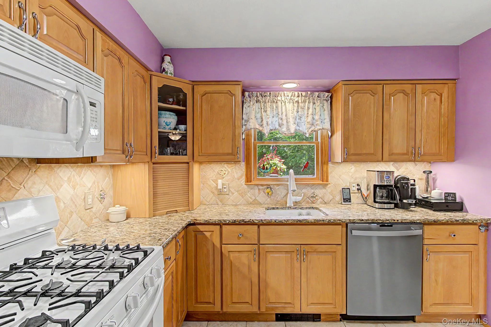 3 Van Wardt Place, Orangetown, NY, 3 Bedrooms Bedrooms, 11 Rooms Rooms,2 BathroomsBathrooms,Residential,For Rent,Van Wardt,0,1015258 3 Van Wardt Place, Orangetown, NY, 3 Bedrooms Bedrooms, 11 Rooms Rooms,2 BathroomsBathrooms,Residential,For Rent,Van Wardt,0,1015258