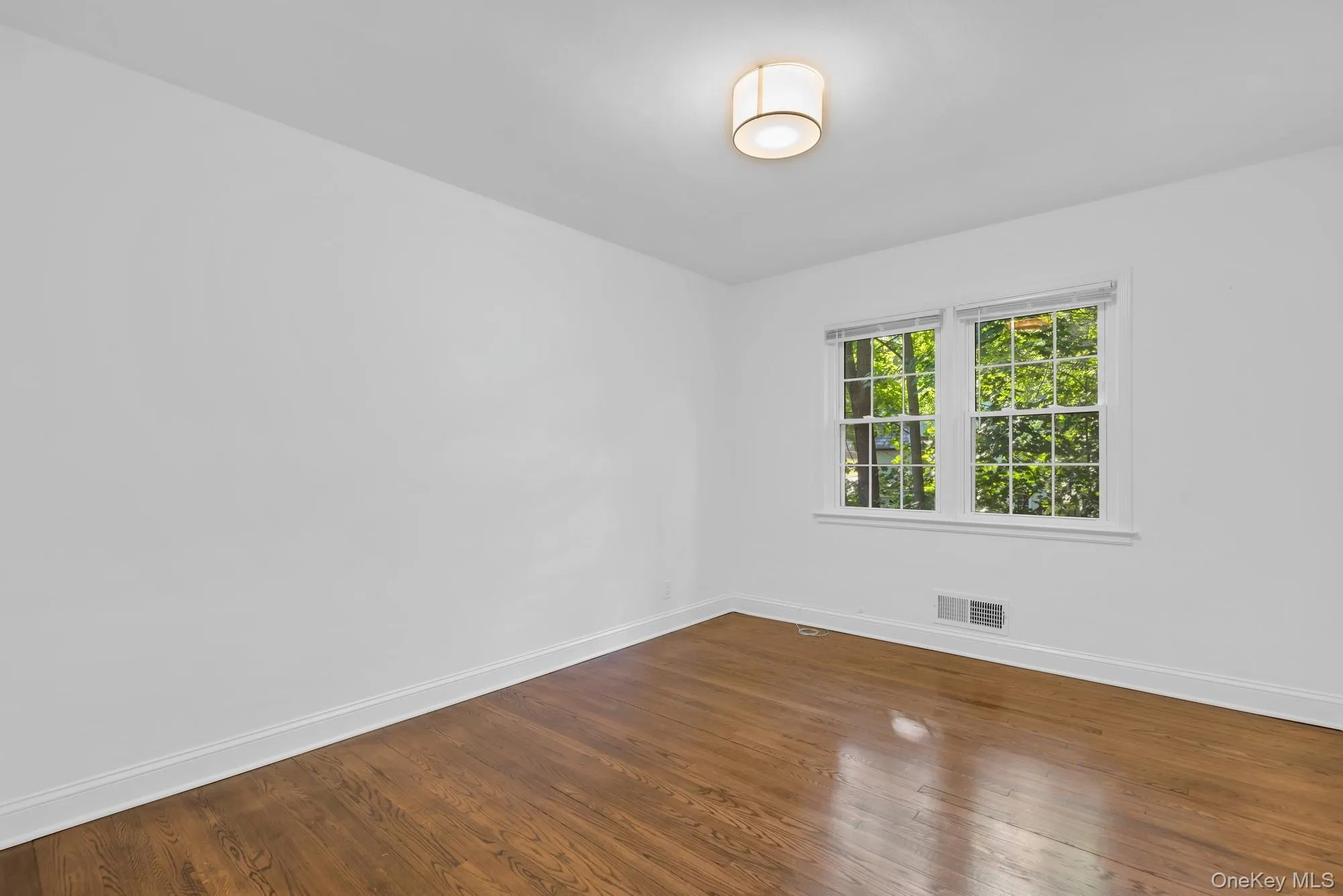 49 Henry Street, Scarsdale, NY, 4 Bedrooms Bedrooms, 7 Rooms Rooms,4 BathroomsBathrooms,Residential Lease,For Rent,Henry,0,1015259 49 Henry Street, Scarsdale, NY, 4 Bedrooms Bedrooms, 7 Rooms Rooms,4 BathroomsBathrooms,Residential Lease,For Rent,Henry,0,1015259