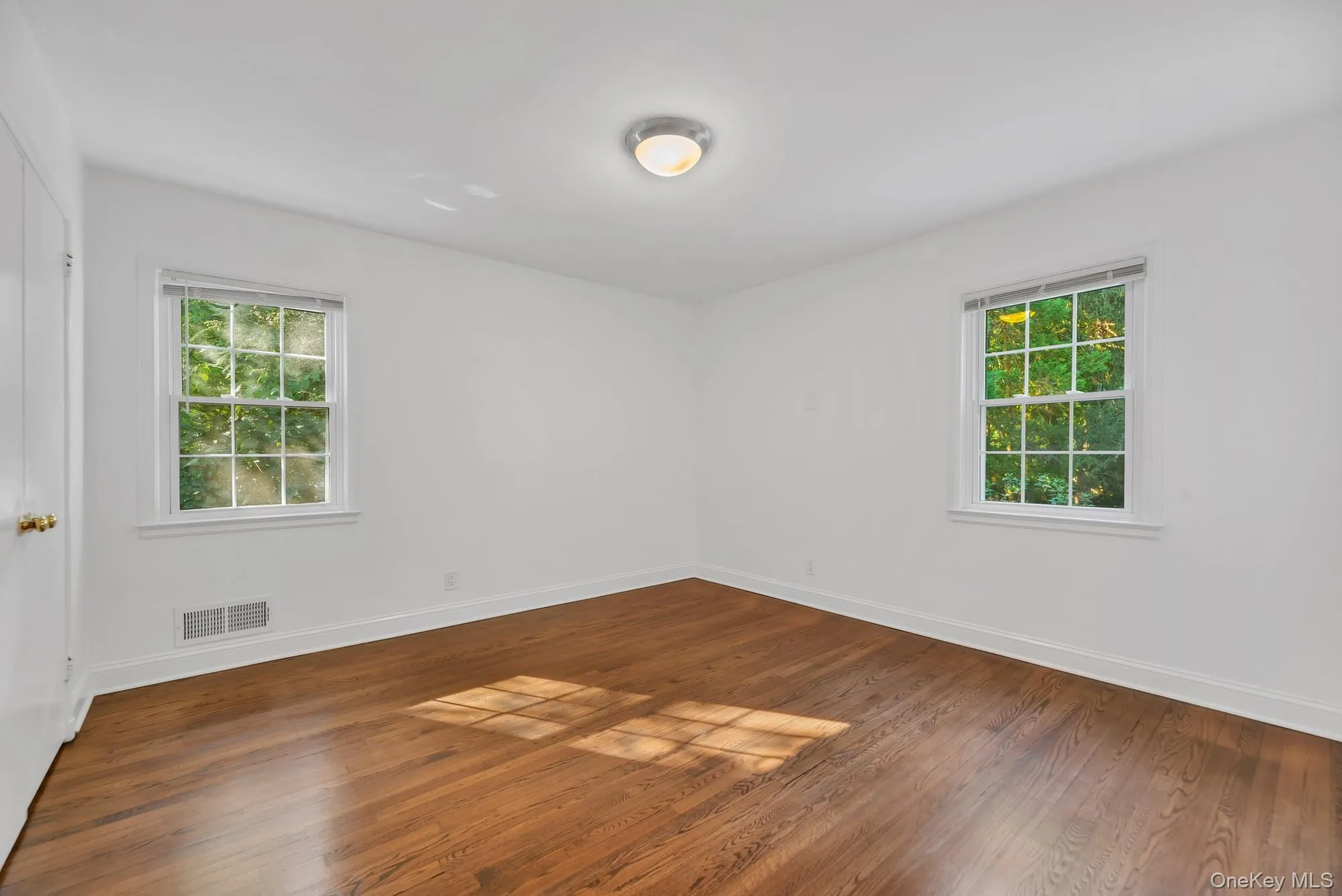 49 Henry Street, Scarsdale, NY, 4 Bedrooms Bedrooms, 7 Rooms Rooms,4 BathroomsBathrooms,Residential Lease,For Rent,Henry,0,1015259 49 Henry Street, Scarsdale, NY, 4 Bedrooms Bedrooms, 7 Rooms Rooms,4 BathroomsBathrooms,Residential Lease,For Rent,Henry,0,1015259