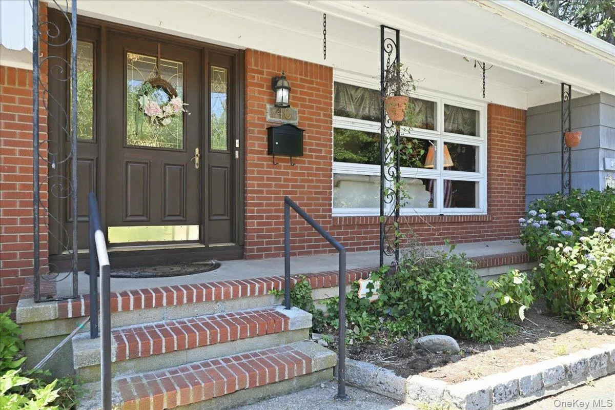 40 Bayview Avenue, Babylon, NY, 4 Bedrooms Bedrooms, 10 Rooms Rooms,2 BathroomsBathrooms,Residential,For Rent,Bayview,0,1015262 40 Bayview Avenue, Babylon, NY, 4 Bedrooms Bedrooms, 10 Rooms Rooms,2 BathroomsBathrooms,Residential,For Rent,Bayview,0,1015262