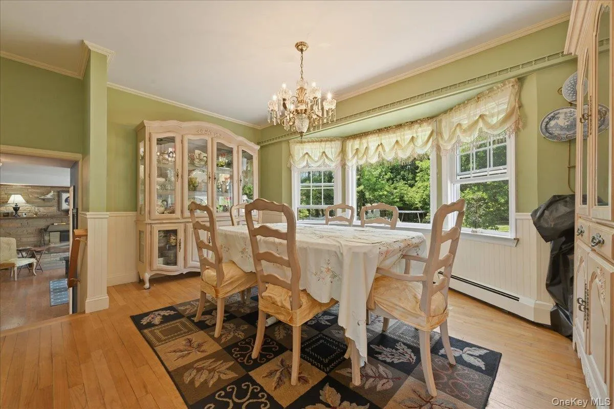 40 Bayview Avenue, Babylon, NY, 4 Bedrooms Bedrooms, 10 Rooms Rooms,2 BathroomsBathrooms,Residential,For Rent,Bayview,0,1015262 40 Bayview Avenue, Babylon, NY, 4 Bedrooms Bedrooms, 10 Rooms Rooms,2 BathroomsBathrooms,Residential,For Rent,Bayview,0,1015262