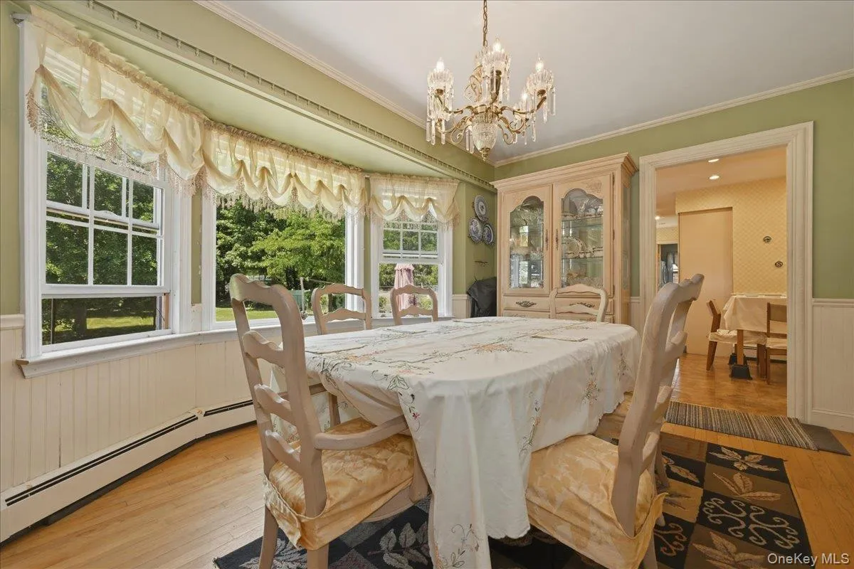 40 Bayview Avenue, Babylon, NY, 4 Bedrooms Bedrooms, 10 Rooms Rooms,2 BathroomsBathrooms,Residential,For Rent,Bayview,0,1015262 40 Bayview Avenue, Babylon, NY, 4 Bedrooms Bedrooms, 10 Rooms Rooms,2 BathroomsBathrooms,Residential,For Rent,Bayview,0,1015262
