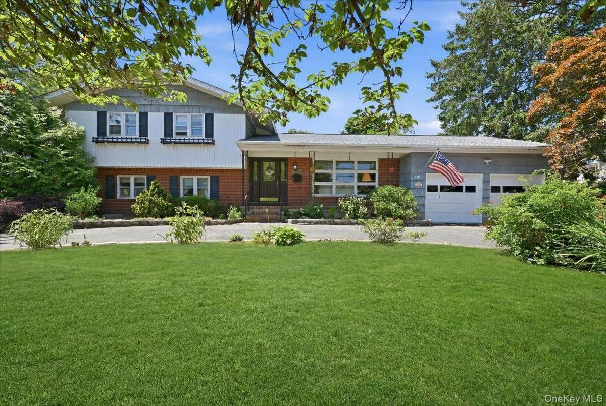 40 Bayview Avenue, Babylon, NY, 4 Bedrooms Bedrooms, 10 Rooms Rooms,2 BathroomsBathrooms,Residential,For Rent,Bayview,0,1015262 40 Bayview Avenue, Babylon, NY, 4 Bedrooms Bedrooms, 10 Rooms Rooms,2 BathroomsBathrooms,Residential,For Rent,Bayview,0,1015262
