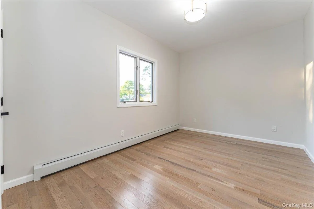 41 Oregon Road, West Babylon, NY, 3 Bedrooms Bedrooms, 8 Rooms Rooms,3 BathroomsBathrooms,Residential,For Rent,Oregon,0,1015263 41 Oregon Road, West Babylon, NY, 3 Bedrooms Bedrooms, 8 Rooms Rooms,3 BathroomsBathrooms,Residential,For Rent,Oregon,0,1015263