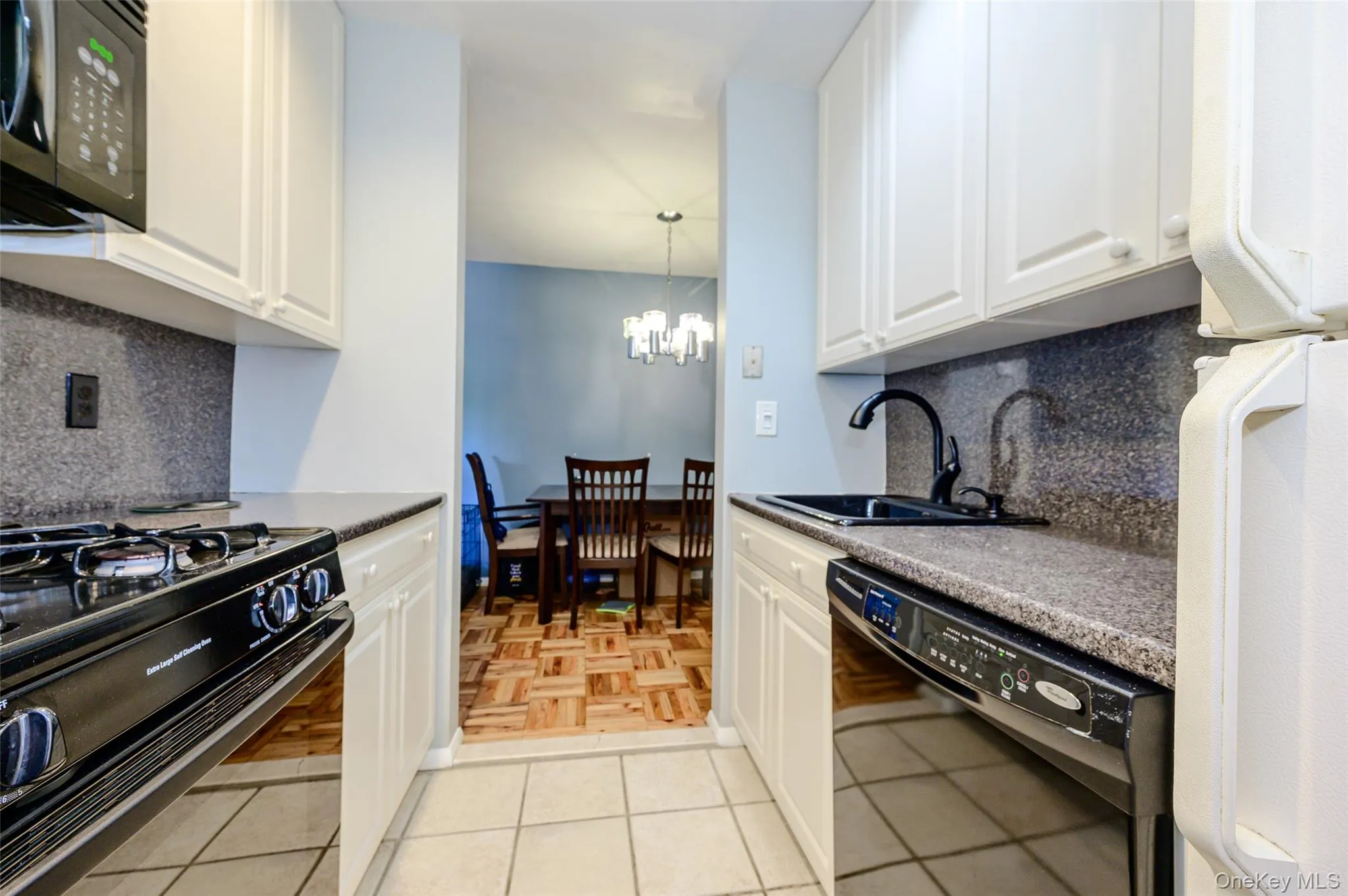 352 Central Avenue, Greenburgh, NY, 2 Bedrooms Bedrooms, 4 Rooms Rooms,2 BathroomsBathrooms,Residential,For Rent,Central,0,1015265 352 Central Avenue, Greenburgh, NY, 2 Bedrooms Bedrooms, 4 Rooms Rooms,2 BathroomsBathrooms,Residential,For Rent,Central,0,1015265