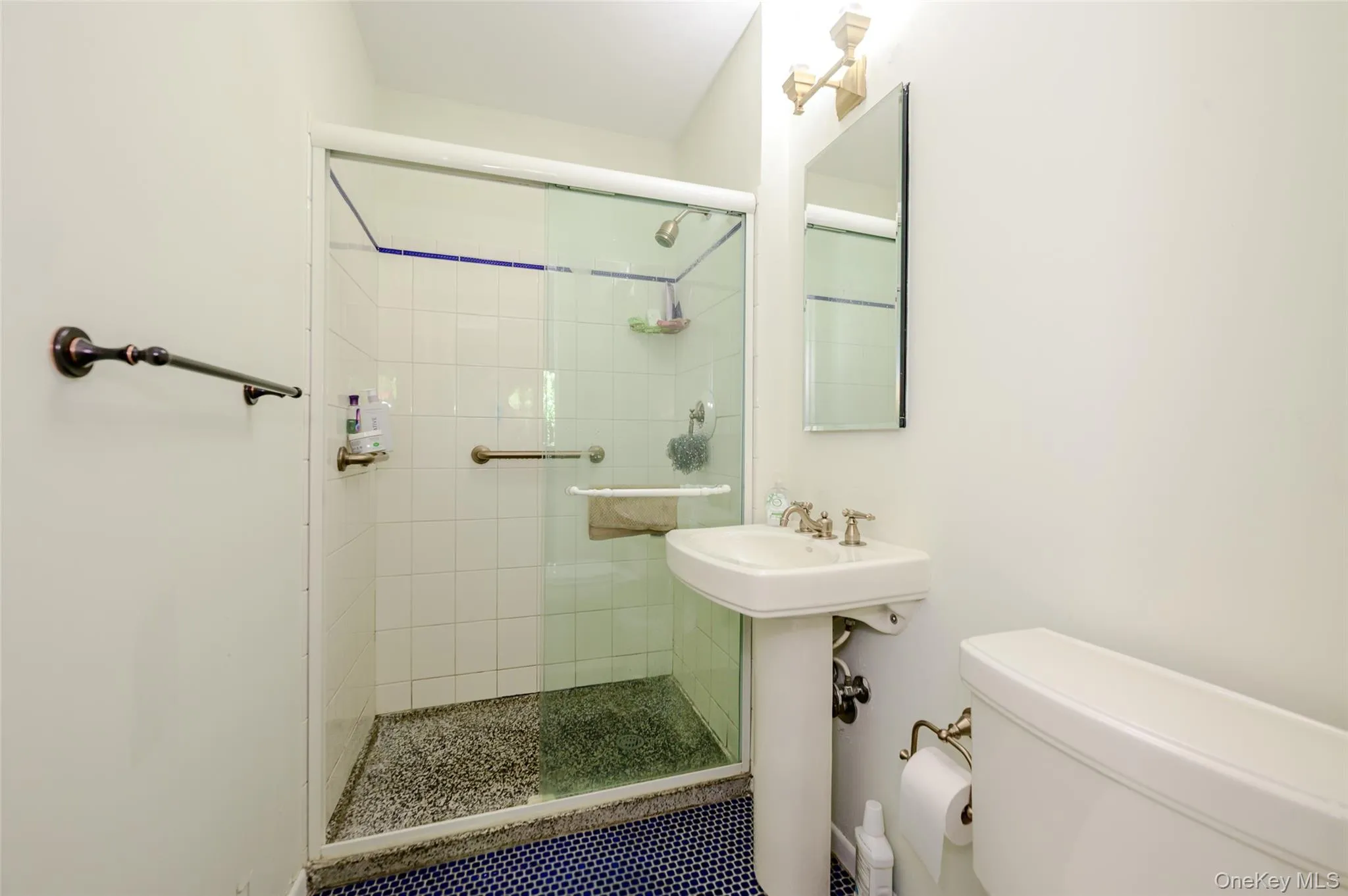 352 Central Avenue, Greenburgh, NY, 2 Bedrooms Bedrooms, 4 Rooms Rooms,2 BathroomsBathrooms,Residential,For Rent,Central,0,1015265 352 Central Avenue, Greenburgh, NY, 2 Bedrooms Bedrooms, 4 Rooms Rooms,2 BathroomsBathrooms,Residential,For Rent,Central,0,1015265
