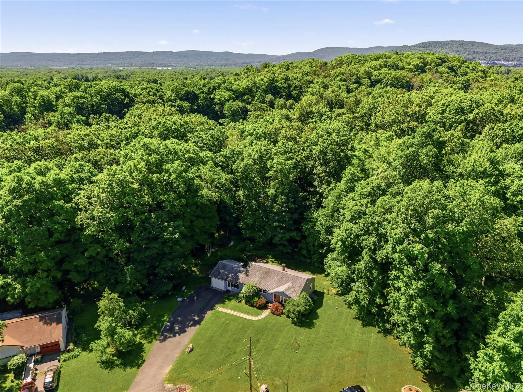15 Peters Road, Wappinger, NY, 3 Bedrooms Bedrooms, 6 Rooms Rooms,1 BathroomBathrooms,Residential,For Rent,Peters,0,1015268 15 Peters Road, Wappinger, NY, 3 Bedrooms Bedrooms, 6 Rooms Rooms,1 BathroomBathrooms,Residential,For Rent,Peters,0,1015268