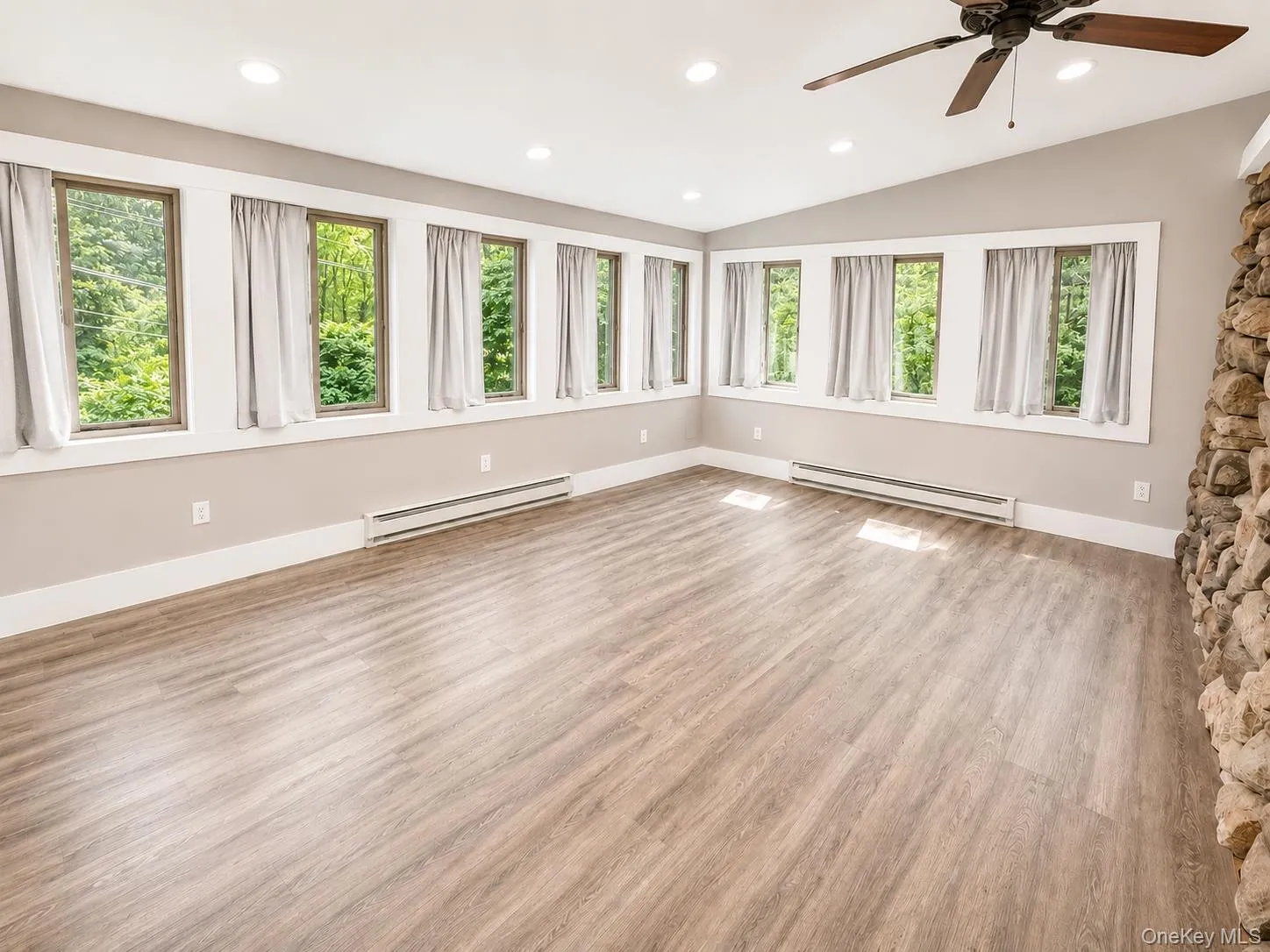 105 Welfare Road, Southeast, NY, 3 Bedrooms Bedrooms, 6 Rooms Rooms,2 BathroomsBathrooms,Residential,For Rent,Welfare,0,1015269 105 Welfare Road, Southeast, NY, 3 Bedrooms Bedrooms, 6 Rooms Rooms,2 BathroomsBathrooms,Residential,For Rent,Welfare,0,1015269