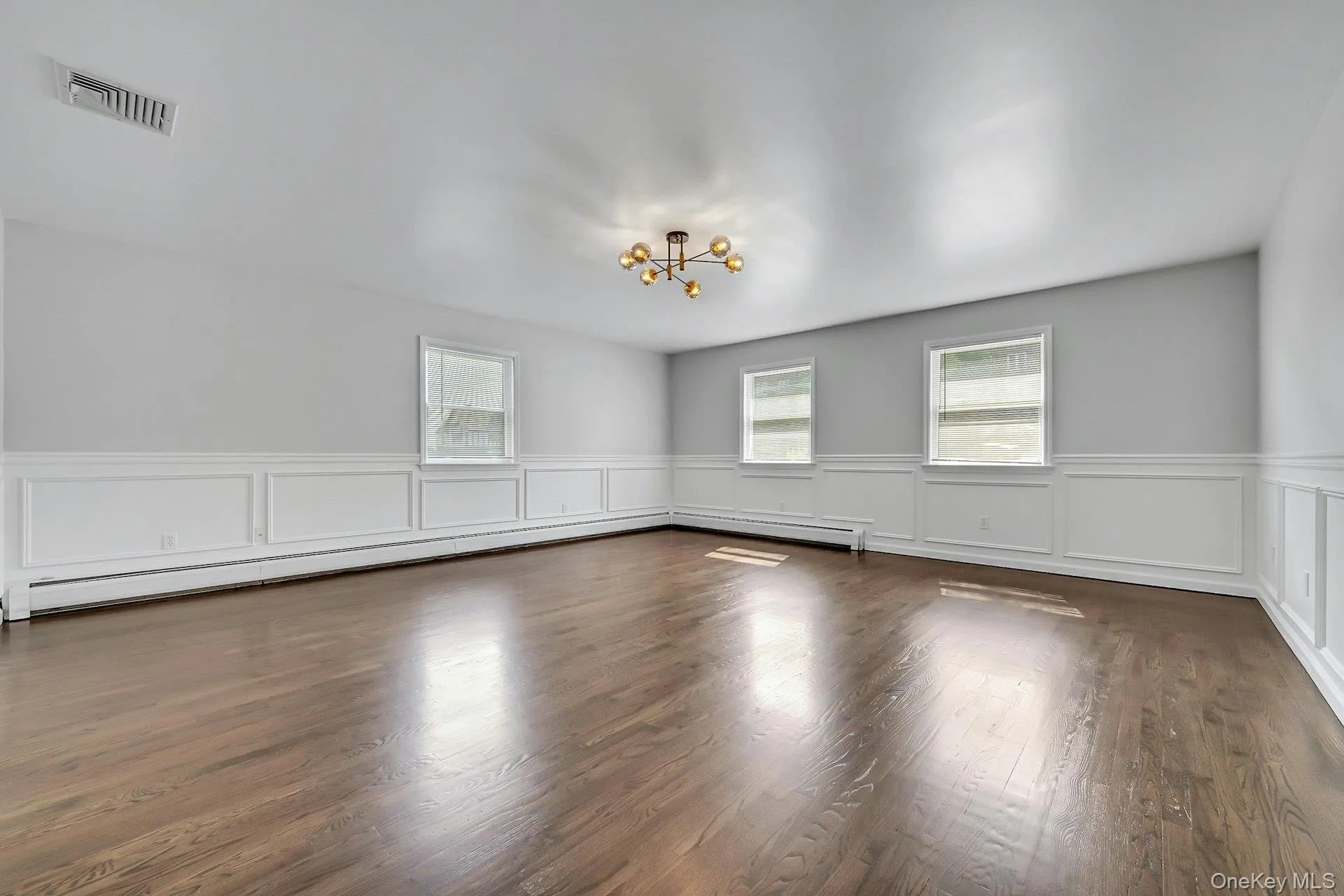124 Sagamore Road, Eastchester, NY, 3 Bedrooms Bedrooms, 8 Rooms Rooms,2 BathroomsBathrooms,Residential Lease,For Rent,Sagamore,0,1015272 124 Sagamore Road, Eastchester, NY, 3 Bedrooms Bedrooms, 8 Rooms Rooms,2 BathroomsBathrooms,Residential Lease,For Rent,Sagamore,0,1015272