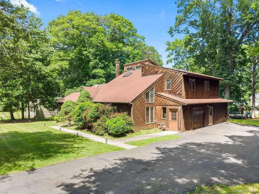 11 Buena Vista Road, Ramapo, NY, 4 Bedrooms Bedrooms, 15 Rooms Rooms,4 BathroomsBathrooms,Residential,For Rent,Buena Vista,0,1015278 11 Buena Vista Road, Ramapo, NY, 4 Bedrooms Bedrooms, 15 Rooms Rooms,4 BathroomsBathrooms,Residential,For Rent,Buena Vista,0,1015278
