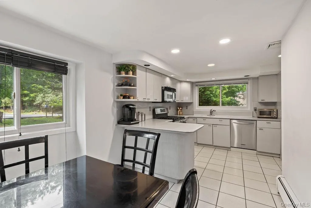 11 Buena Vista Road, Ramapo, NY, 4 Bedrooms Bedrooms, 15 Rooms Rooms,4 BathroomsBathrooms,Residential,For Rent,Buena Vista,0,1015278 11 Buena Vista Road, Ramapo, NY, 4 Bedrooms Bedrooms, 15 Rooms Rooms,4 BathroomsBathrooms,Residential,For Rent,Buena Vista,0,1015278
