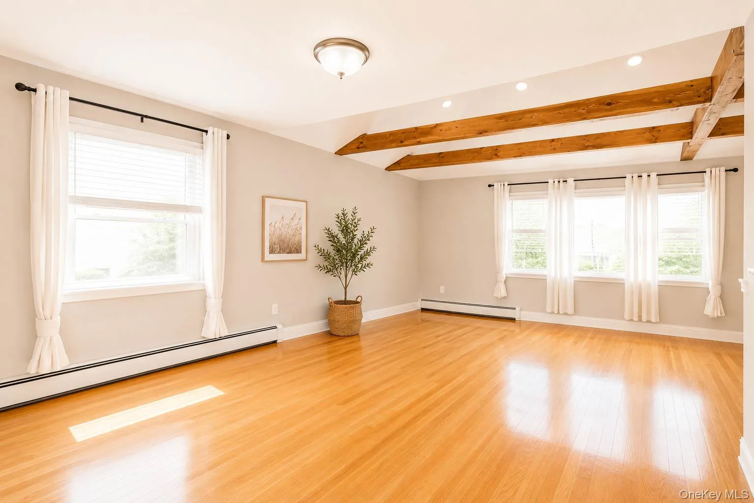 26 Lancaster Road, Hempstead, NY, 3 Bedrooms Bedrooms, 8 Rooms Rooms,2 BathroomsBathrooms,Residential Lease,For Rent,Lancaster,0,1015279 26 Lancaster Road, Hempstead, NY, 3 Bedrooms Bedrooms, 8 Rooms Rooms,2 BathroomsBathrooms,Residential Lease,For Rent,Lancaster,0,1015279