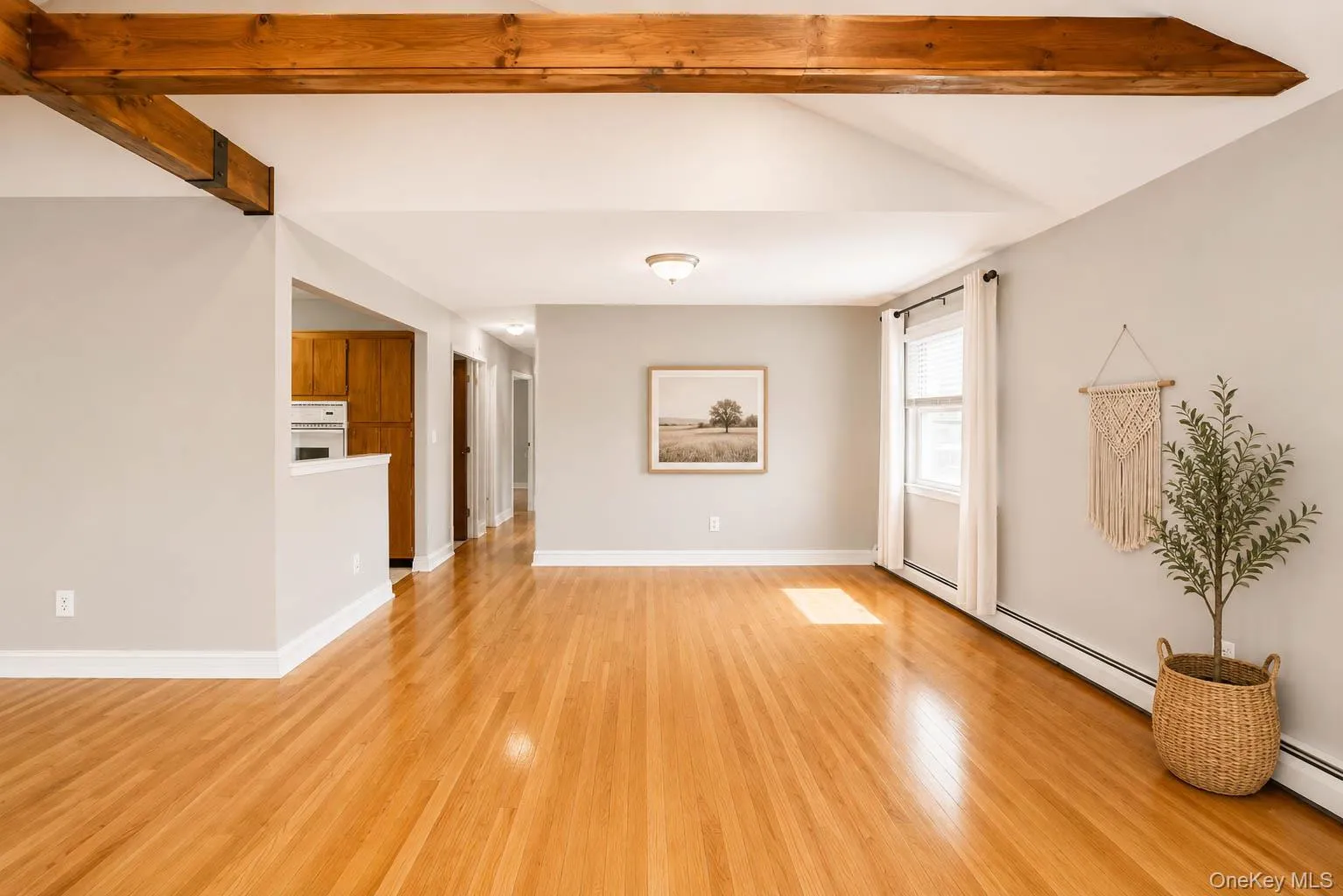 26 Lancaster Road, Hempstead, NY, 3 Bedrooms Bedrooms, 8 Rooms Rooms,2 BathroomsBathrooms,Residential Lease,For Rent,Lancaster,0,1015279 26 Lancaster Road, Hempstead, NY, 3 Bedrooms Bedrooms, 8 Rooms Rooms,2 BathroomsBathrooms,Residential Lease,For Rent,Lancaster,0,1015279