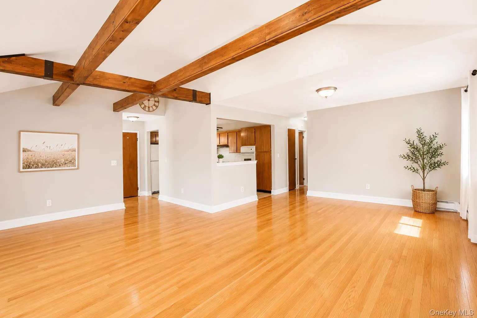 26 Lancaster Road, Hempstead, NY, 3 Bedrooms Bedrooms, 8 Rooms Rooms,2 BathroomsBathrooms,Residential Lease,For Rent,Lancaster,0,1015279 26 Lancaster Road, Hempstead, NY, 3 Bedrooms Bedrooms, 8 Rooms Rooms,2 BathroomsBathrooms,Residential Lease,For Rent,Lancaster,0,1015279