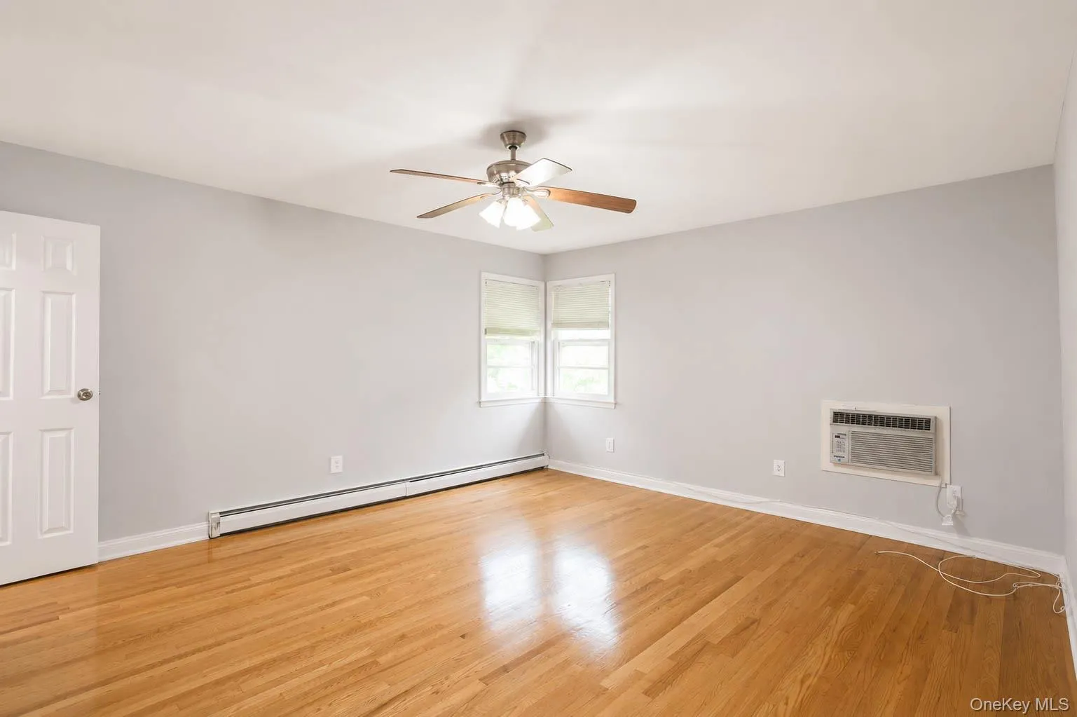 26 Lancaster Road, Hempstead, NY, 3 Bedrooms Bedrooms, 8 Rooms Rooms,2 BathroomsBathrooms,Residential Lease,For Rent,Lancaster,0,1015279 26 Lancaster Road, Hempstead, NY, 3 Bedrooms Bedrooms, 8 Rooms Rooms,2 BathroomsBathrooms,Residential Lease,For Rent,Lancaster,0,1015279