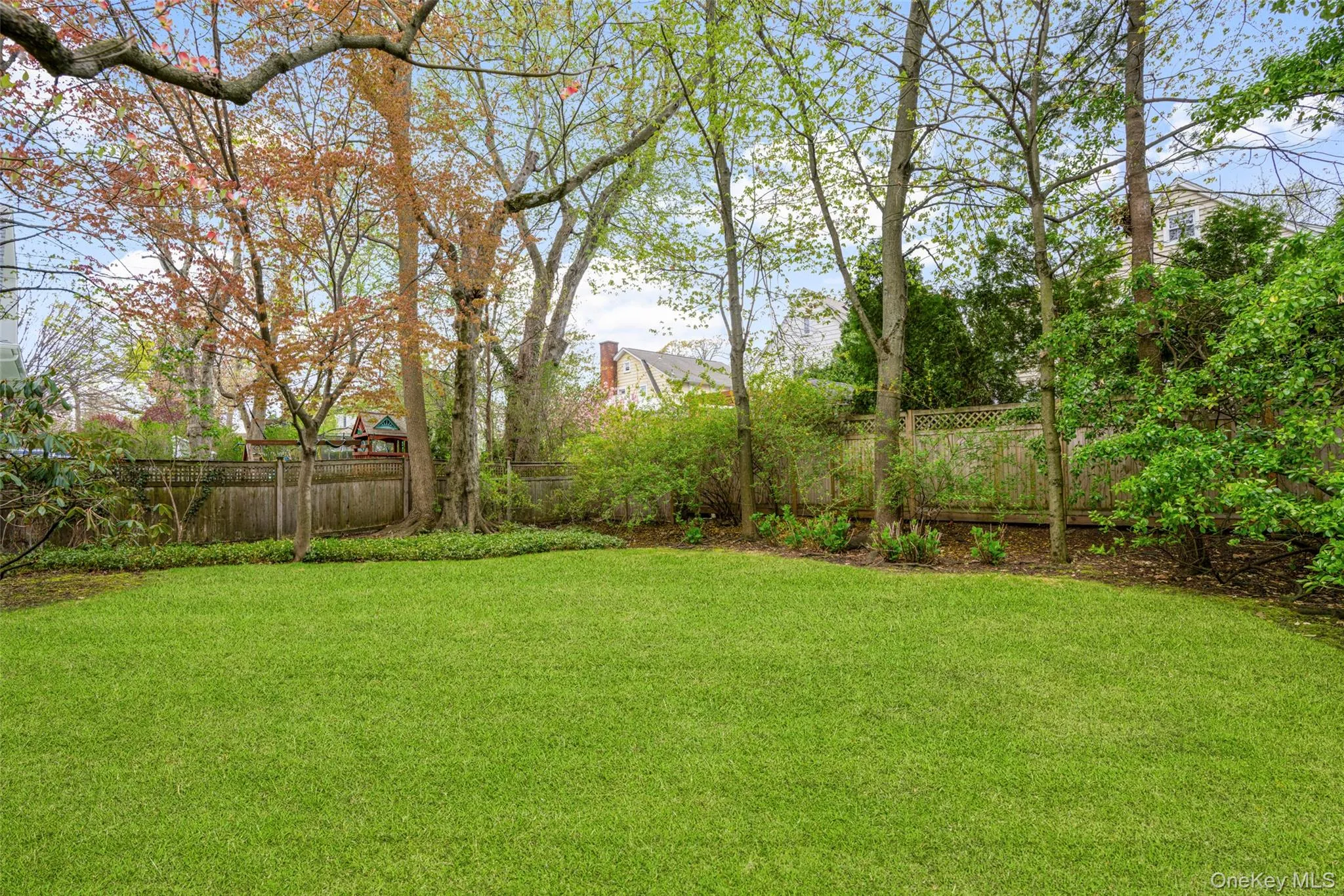 52 Wendt Avenue, Mamaroneck, NY, 3 Bedrooms Bedrooms, 6 Rooms Rooms,1 BathroomBathrooms,Residential Lease,For Rent,Wendt,0,1015280 52 Wendt Avenue, Mamaroneck, NY, 3 Bedrooms Bedrooms, 6 Rooms Rooms,1 BathroomBathrooms,Residential Lease,For Rent,Wendt,0,1015280