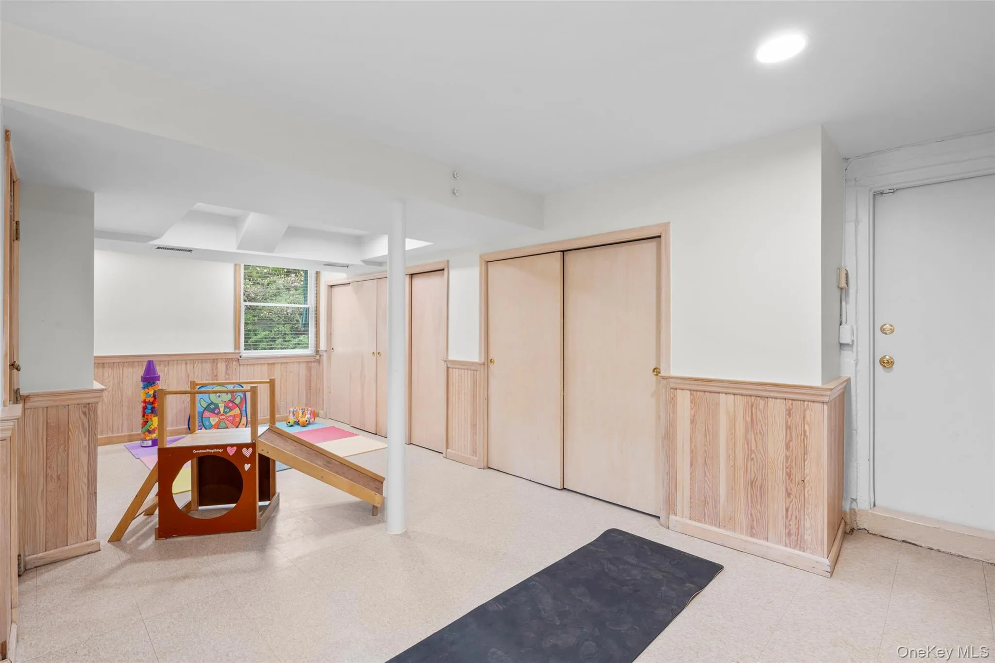 52 Wendt Avenue, Mamaroneck, NY, 3 Bedrooms Bedrooms, 6 Rooms Rooms,1 BathroomBathrooms,Residential Lease,For Rent,Wendt,0,1015280 52 Wendt Avenue, Mamaroneck, NY, 3 Bedrooms Bedrooms, 6 Rooms Rooms,1 BathroomBathrooms,Residential Lease,For Rent,Wendt,0,1015280