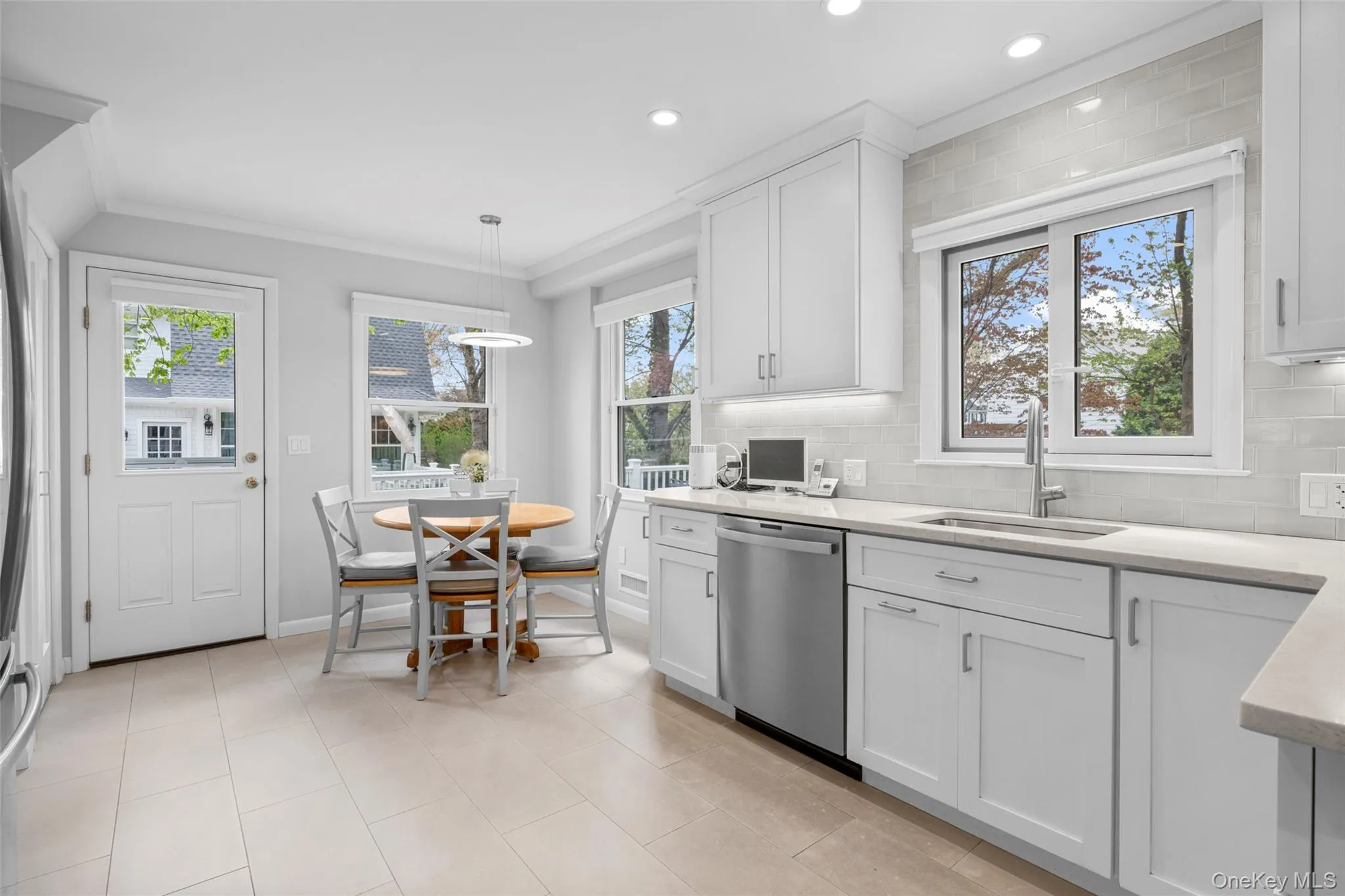 52 Wendt Avenue, Mamaroneck, NY, 3 Bedrooms Bedrooms, 6 Rooms Rooms,1 BathroomBathrooms,Residential Lease,For Rent,Wendt,0,1015280 52 Wendt Avenue, Mamaroneck, NY, 3 Bedrooms Bedrooms, 6 Rooms Rooms,1 BathroomBathrooms,Residential Lease,For Rent,Wendt,0,1015280