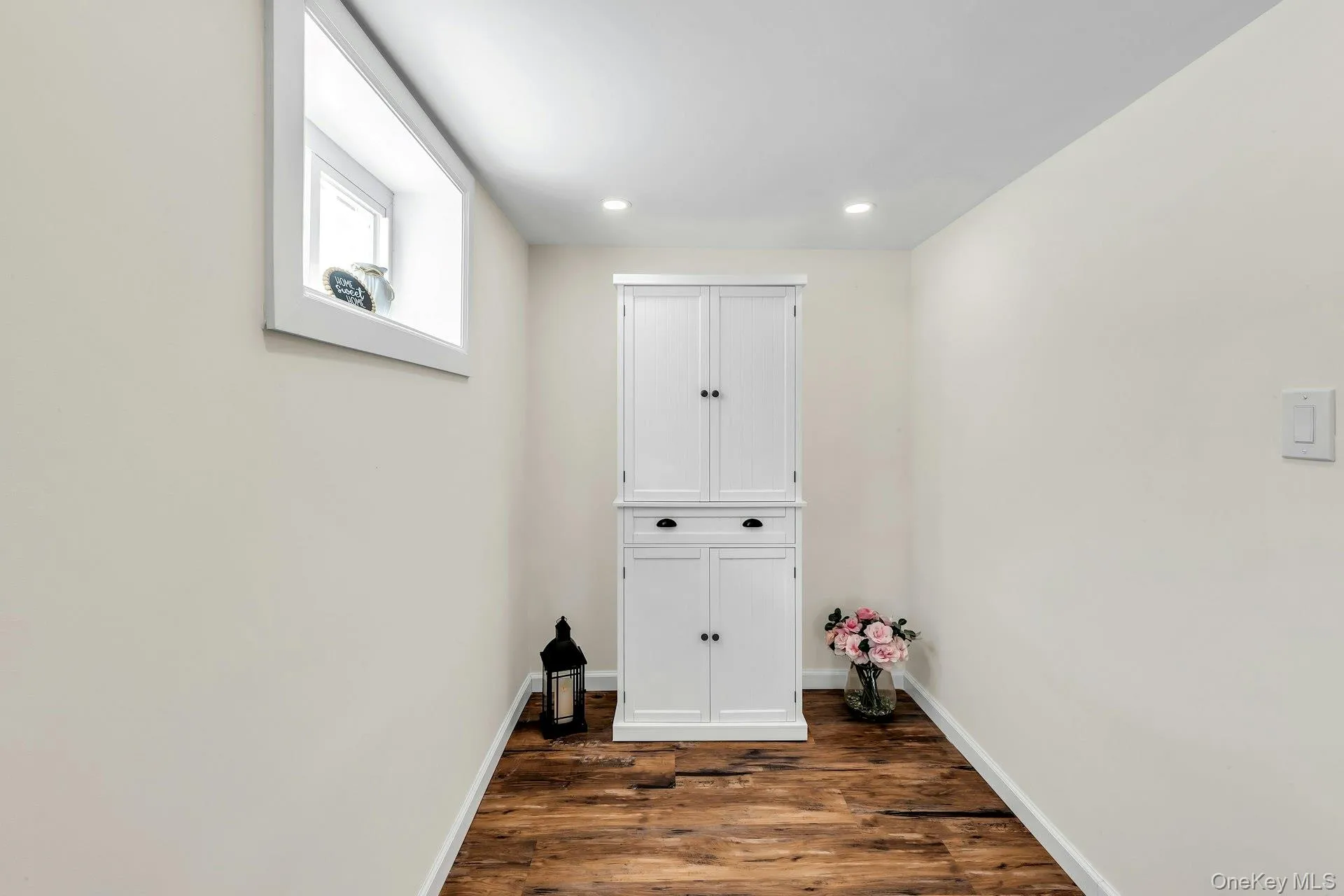 20 Law Street, Hempstead, NY, 4 Bedrooms Bedrooms, 10 Rooms Rooms,2 BathroomsBathrooms,Residential,For Rent,Law,0,1015283 20 Law Street, Hempstead, NY, 4 Bedrooms Bedrooms, 10 Rooms Rooms,2 BathroomsBathrooms,Residential,For Rent,Law,0,1015283