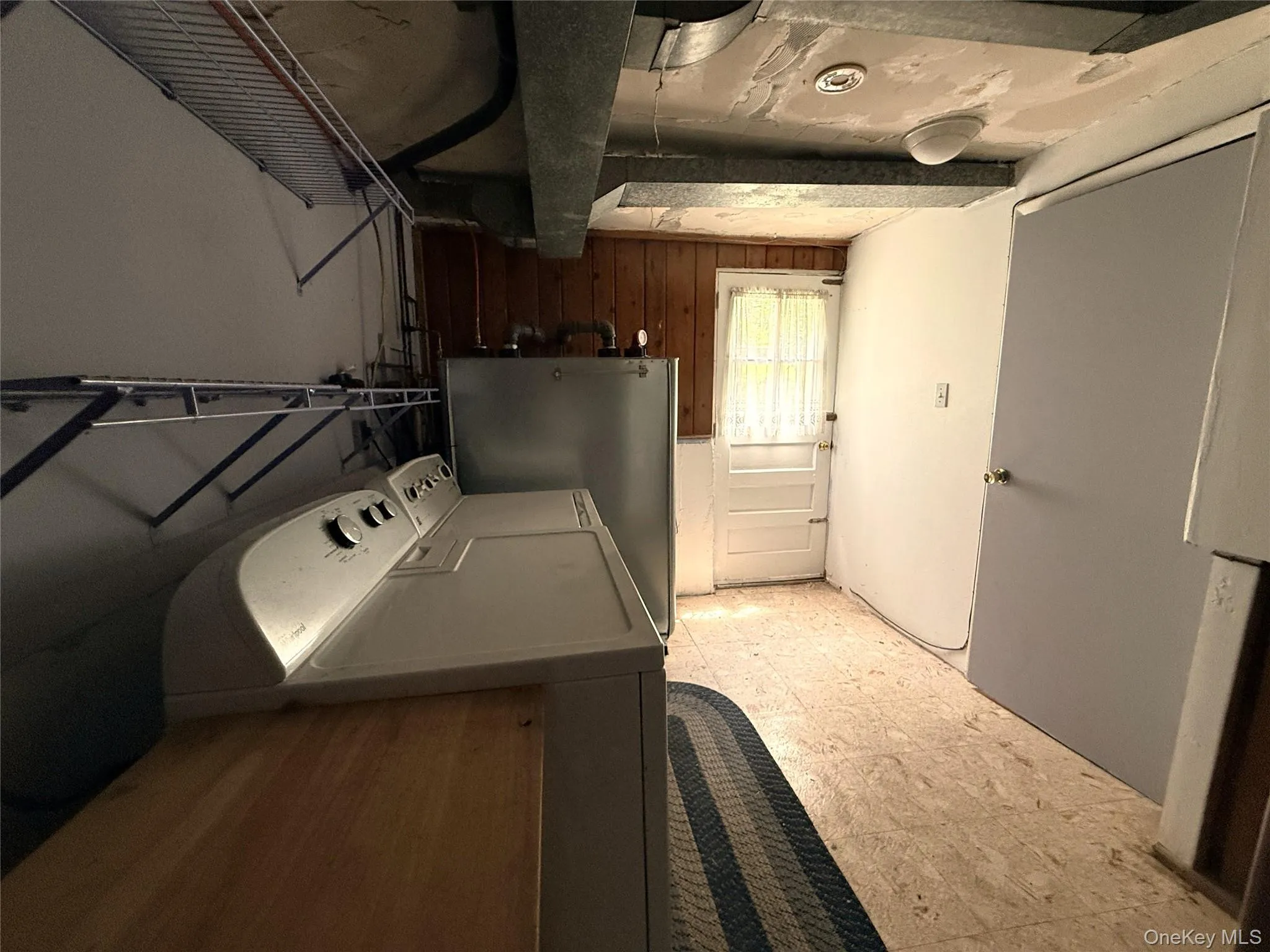 Laundry & door out Laundry & door out