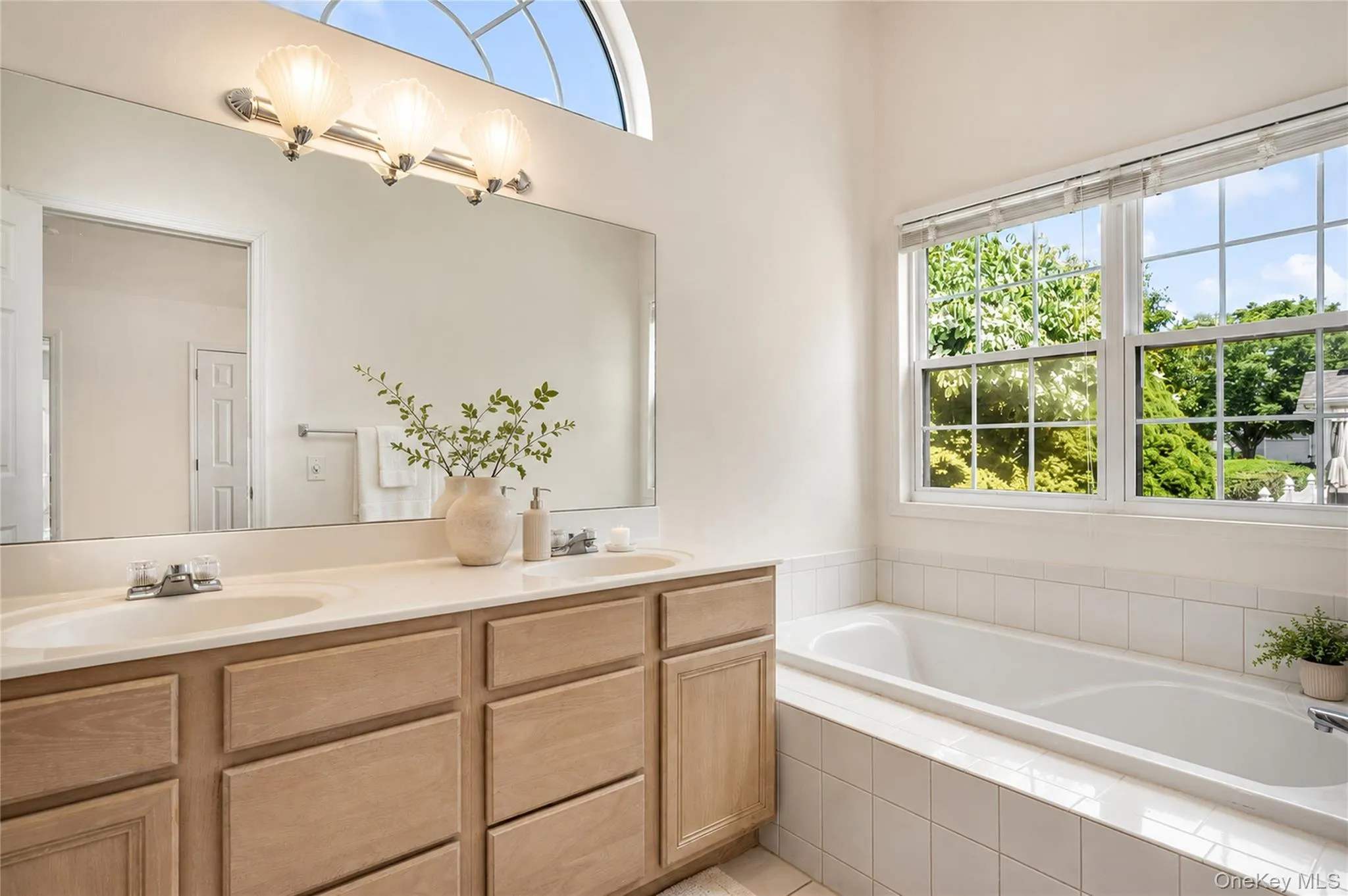174 Adele Court, Riverhead, NY, 2 Bedrooms Bedrooms, 7 Rooms Rooms,2 BathroomsBathrooms,Residential,For Rent,Adele,0,1015286 174 Adele Court, Riverhead, NY, 2 Bedrooms Bedrooms, 7 Rooms Rooms,2 BathroomsBathrooms,Residential,For Rent,Adele,0,1015286
