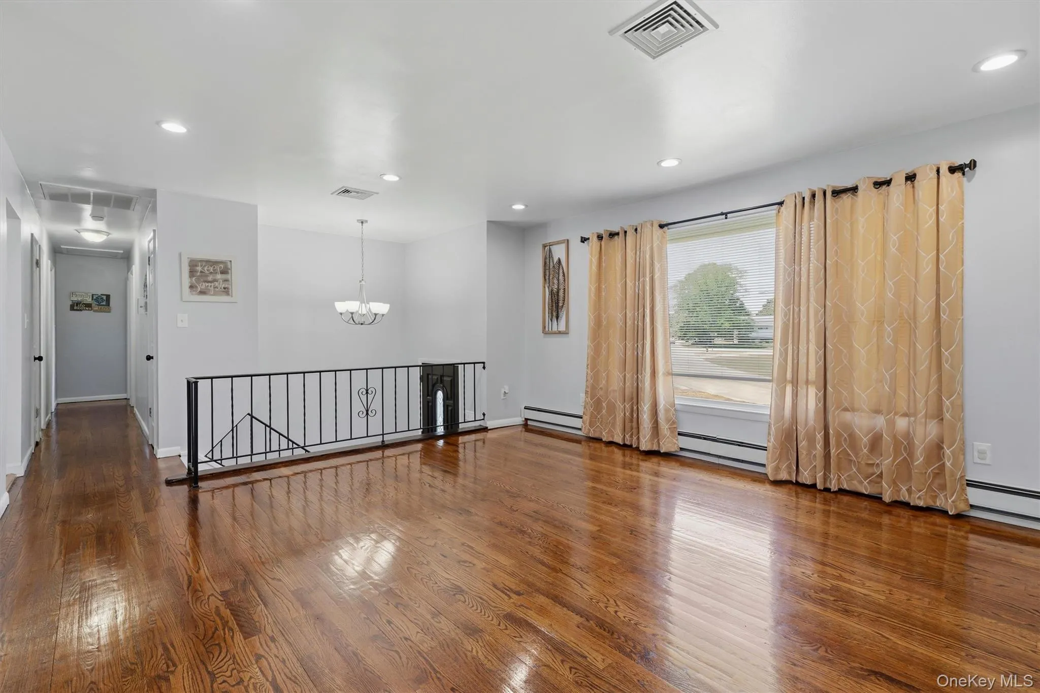 1 Brewster Drive, Middletown, NY, 3 Bedrooms Bedrooms, 8 Rooms Rooms,1 BathroomBathrooms,Residential,For Rent,Brewster,0,1015287 1 Brewster Drive, Middletown, NY, 3 Bedrooms Bedrooms, 8 Rooms Rooms,1 BathroomBathrooms,Residential,For Rent,Brewster,0,1015287