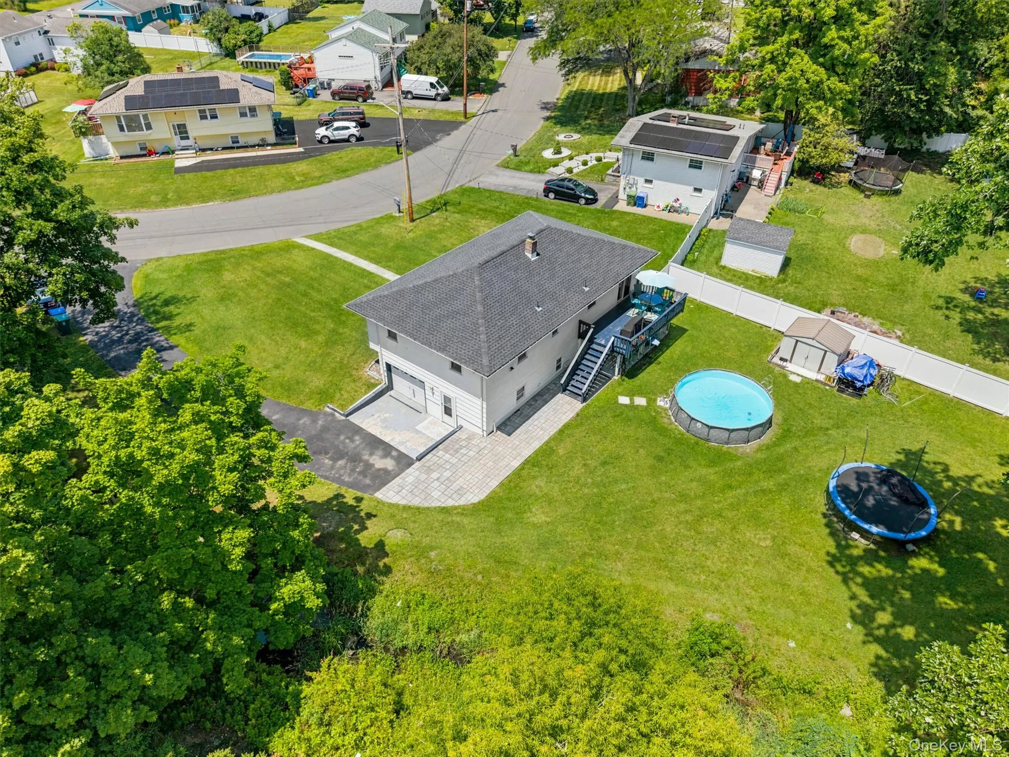1 Brewster Drive, Middletown, NY, 3 Bedrooms Bedrooms, 8 Rooms Rooms,1 BathroomBathrooms,Residential,For Rent,Brewster,0,1015287 1 Brewster Drive, Middletown, NY, 3 Bedrooms Bedrooms, 8 Rooms Rooms,1 BathroomBathrooms,Residential,For Rent,Brewster,0,1015287
