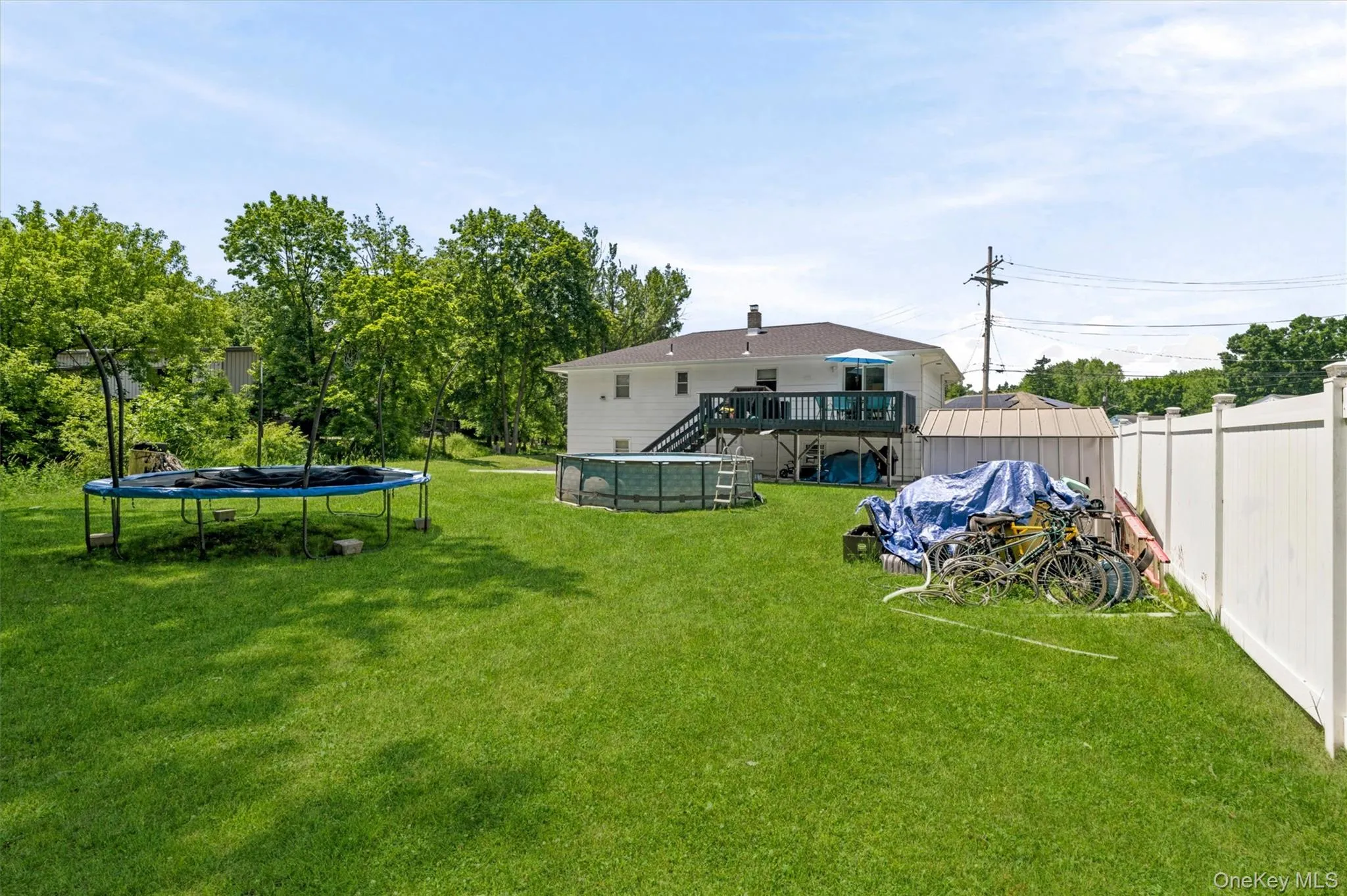 1 Brewster Drive, Middletown, NY, 3 Bedrooms Bedrooms, 8 Rooms Rooms,1 BathroomBathrooms,Residential,For Rent,Brewster,0,1015287 1 Brewster Drive, Middletown, NY, 3 Bedrooms Bedrooms, 8 Rooms Rooms,1 BathroomBathrooms,Residential,For Rent,Brewster,0,1015287
