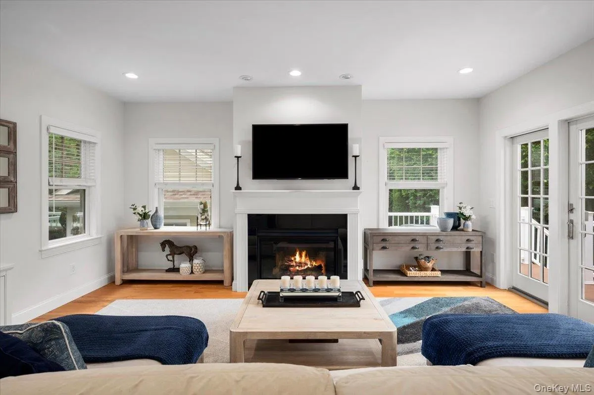 78 Shore Drive, Mamaroneck, NY, 4 Bedrooms Bedrooms, 8 Rooms Rooms,3 BathroomsBathrooms,Residential,For Rent,Shore,0,1015288 78 Shore Drive, Mamaroneck, NY, 4 Bedrooms Bedrooms, 8 Rooms Rooms,3 BathroomsBathrooms,Residential,For Rent,Shore,0,1015288