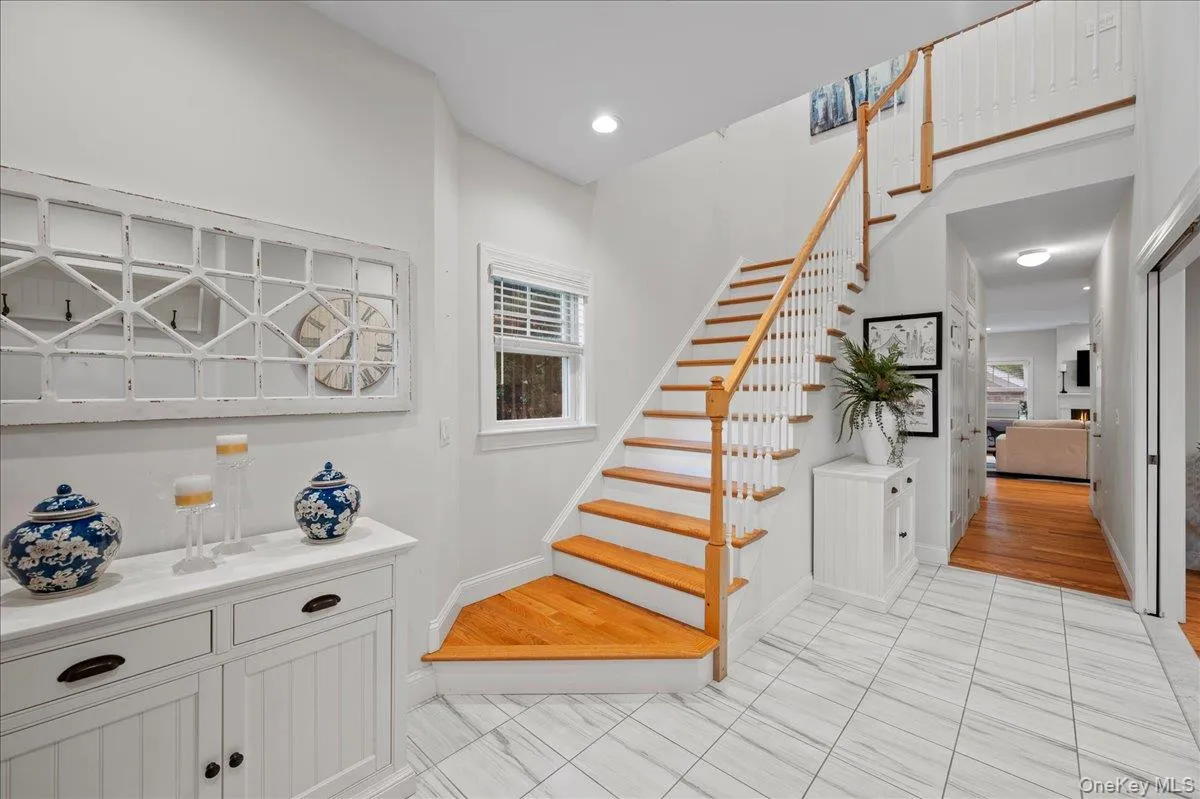 78 Shore Drive, Mamaroneck, NY, 4 Bedrooms Bedrooms, 8 Rooms Rooms,3 BathroomsBathrooms,Residential,For Rent,Shore,0,1015288 78 Shore Drive, Mamaroneck, NY, 4 Bedrooms Bedrooms, 8 Rooms Rooms,3 BathroomsBathrooms,Residential,For Rent,Shore,0,1015288