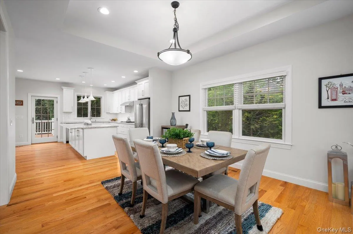 78 Shore Drive, Mamaroneck, NY, 4 Bedrooms Bedrooms, 8 Rooms Rooms,3 BathroomsBathrooms,Residential,For Rent,Shore,0,1015288 78 Shore Drive, Mamaroneck, NY, 4 Bedrooms Bedrooms, 8 Rooms Rooms,3 BathroomsBathrooms,Residential,For Rent,Shore,0,1015288