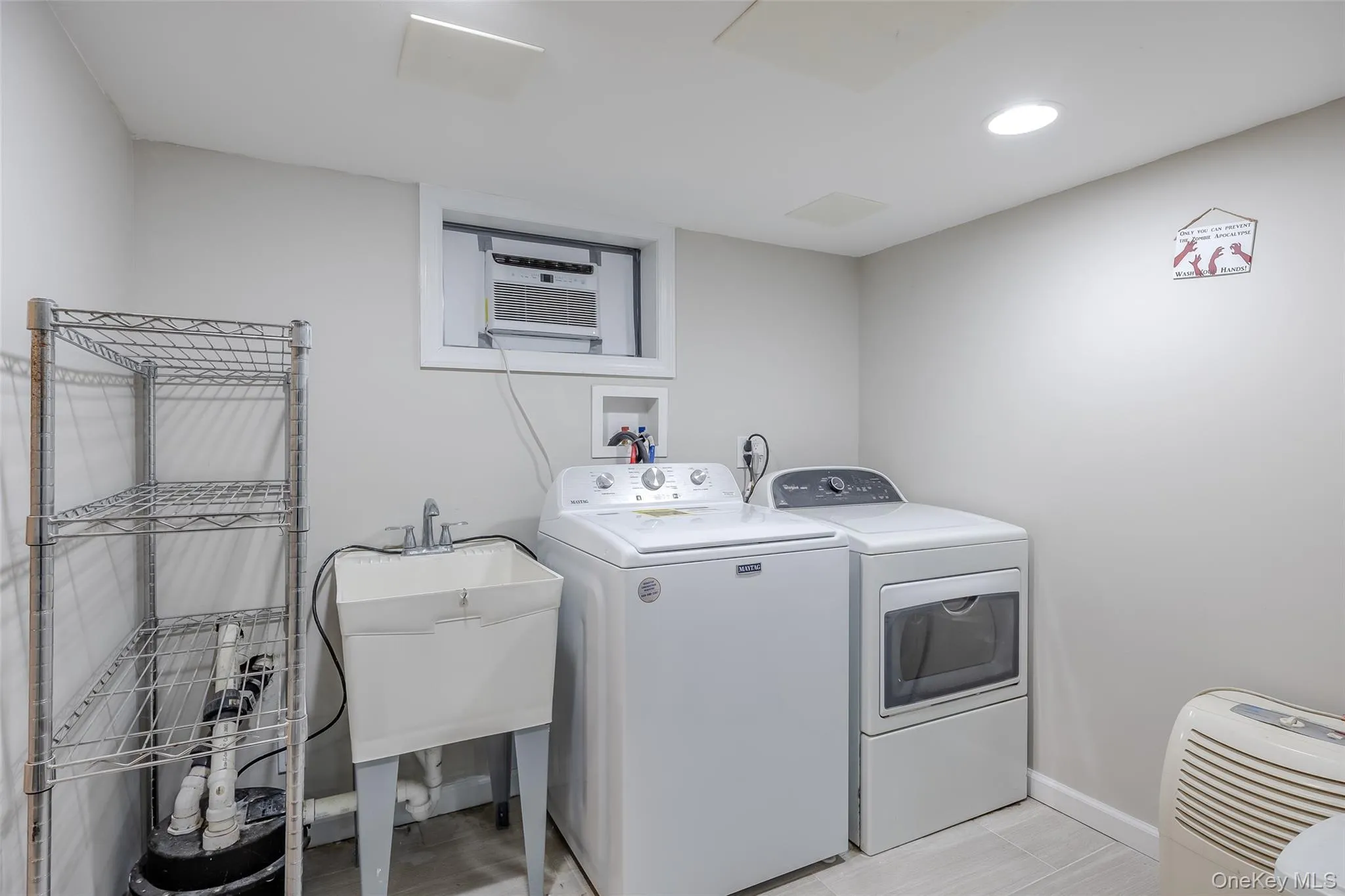 152 Charles Street, Hempstead, NY, 2 Bedrooms Bedrooms, 7 Rooms Rooms,1 BathroomBathrooms,Residential Lease,For Rent,Charles,0,1015290 152 Charles Street, Hempstead, NY, 2 Bedrooms Bedrooms, 7 Rooms Rooms,1 BathroomBathrooms,Residential Lease,For Rent,Charles,0,1015290