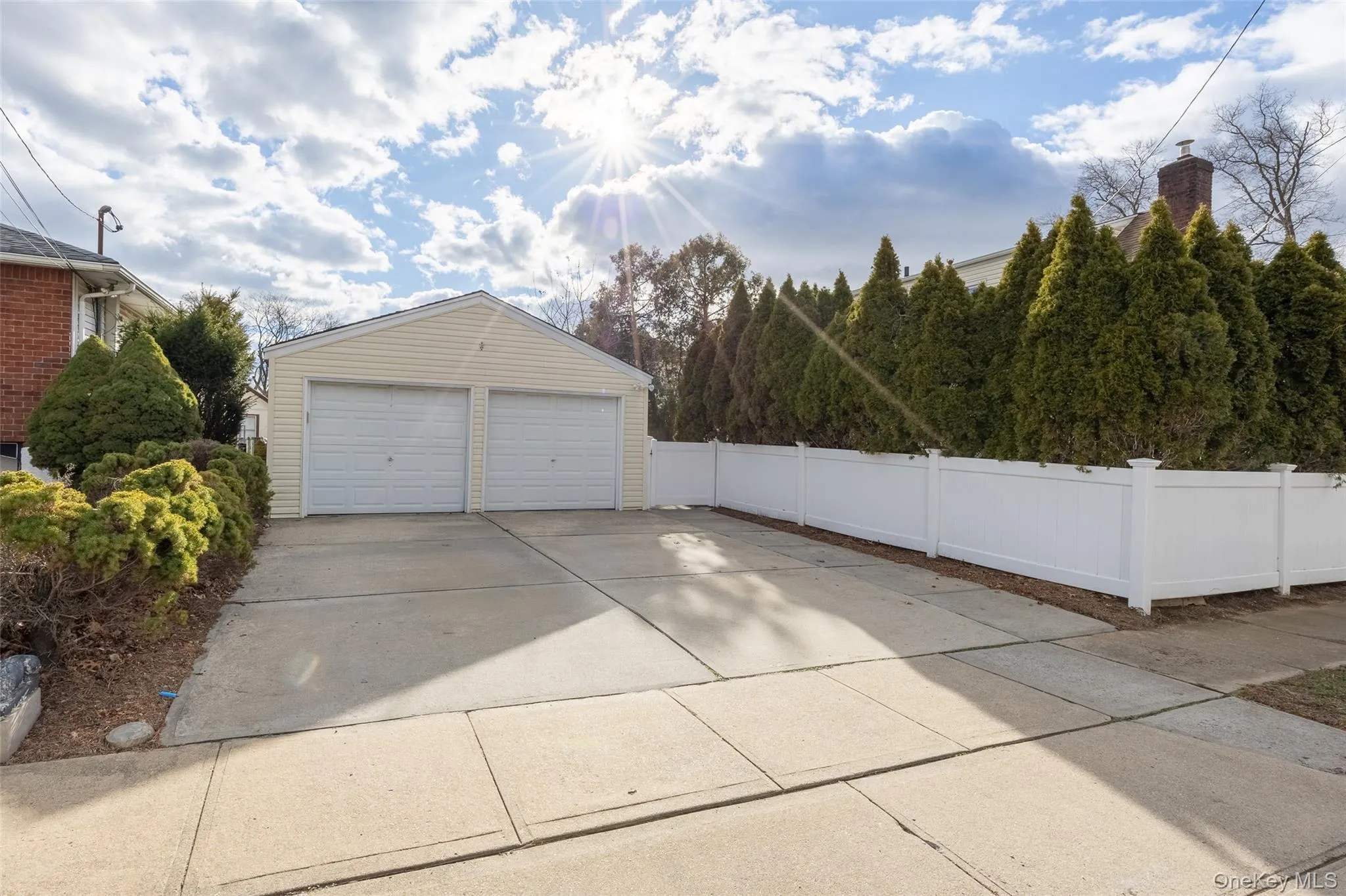 152 Charles Street, Hempstead, NY, 2 Bedrooms Bedrooms, 7 Rooms Rooms,1 BathroomBathrooms,Residential Lease,For Rent,Charles,0,1015290 152 Charles Street, Hempstead, NY, 2 Bedrooms Bedrooms, 7 Rooms Rooms,1 BathroomBathrooms,Residential Lease,For Rent,Charles,0,1015290