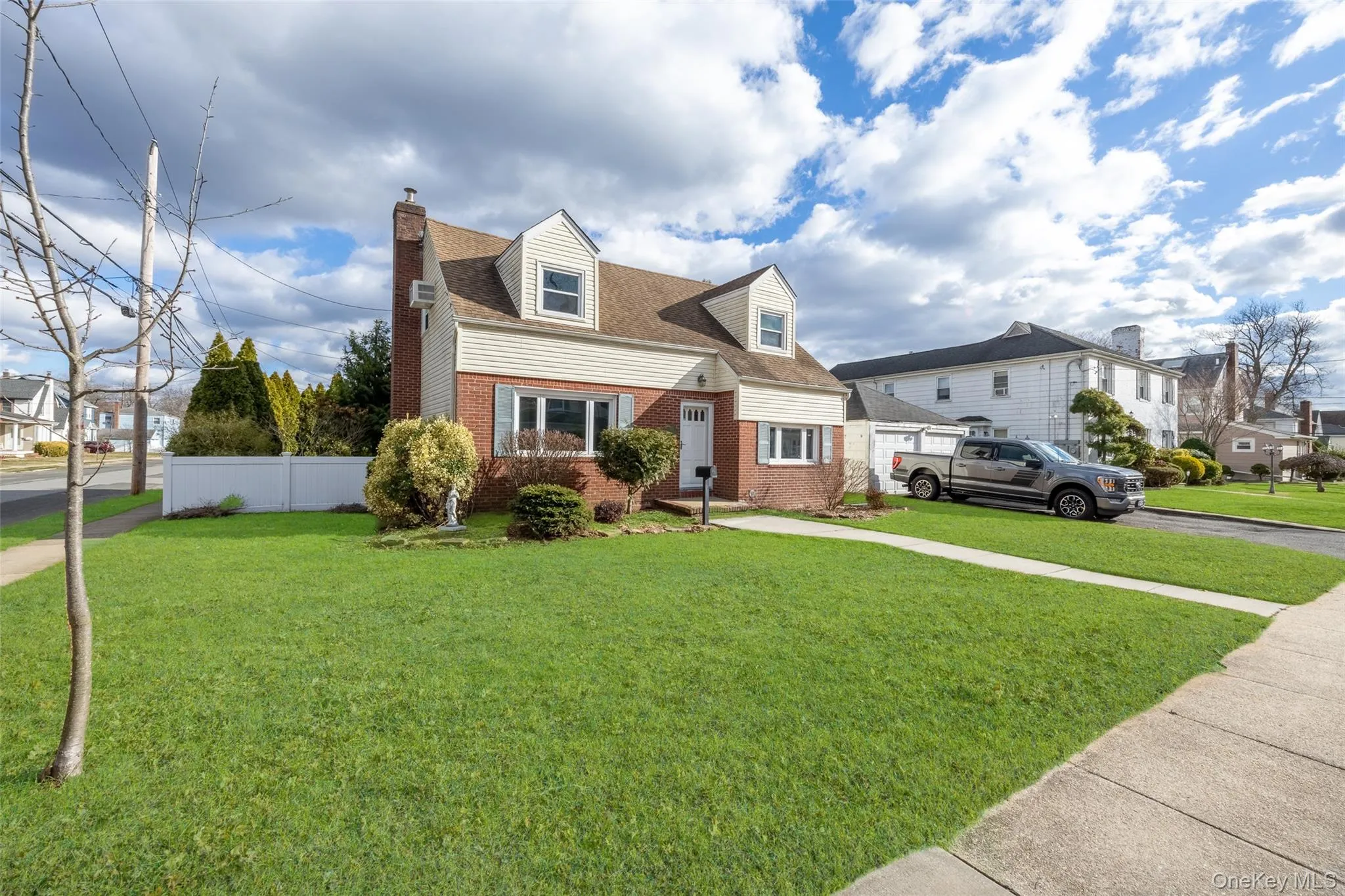 152 Charles Street, Hempstead, NY, 2 Bedrooms Bedrooms, 7 Rooms Rooms,1 BathroomBathrooms,Residential Lease,For Rent,Charles,0,1015290 152 Charles Street, Hempstead, NY, 2 Bedrooms Bedrooms, 7 Rooms Rooms,1 BathroomBathrooms,Residential Lease,For Rent,Charles,0,1015290