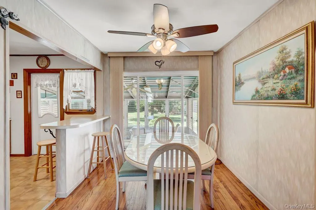955 Cedar Court, Hempstead, NY, 4 Bedrooms Bedrooms, 7 Rooms Rooms,1 BathroomBathrooms,Residential,For Rent,Cedar,0,1015293 955 Cedar Court, Hempstead, NY, 4 Bedrooms Bedrooms, 7 Rooms Rooms,1 BathroomBathrooms,Residential,For Rent,Cedar,0,1015293