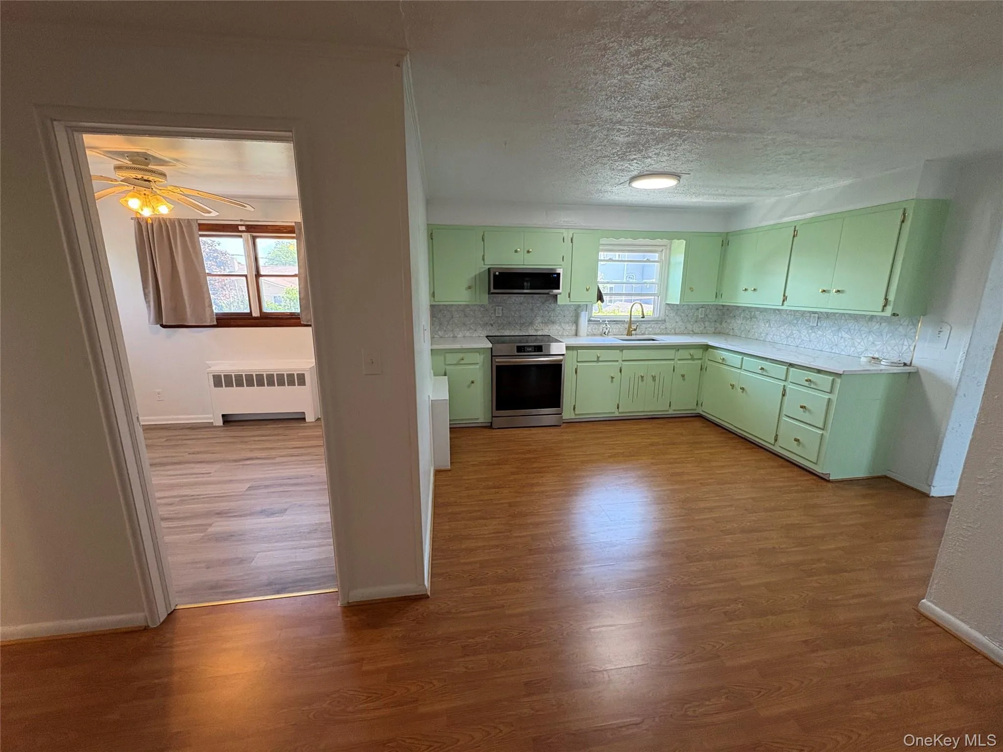 113 Parma Road, Hempstead, NY, 2 Bedrooms Bedrooms, 5 Rooms Rooms,1 BathroomBathrooms,Residential Lease,For Rent,Parma,0,1015295 113 Parma Road, Hempstead, NY, 2 Bedrooms Bedrooms, 5 Rooms Rooms,1 BathroomBathrooms,Residential Lease,For Rent,Parma,0,1015295