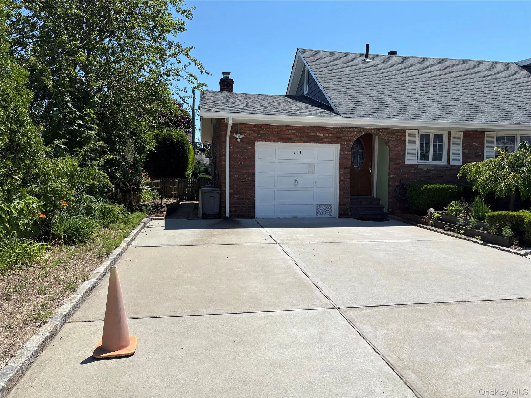 113 Parma Road, Hempstead, NY, 2 Bedrooms Bedrooms, 5 Rooms Rooms,1 BathroomBathrooms,Residential Lease,For Rent,Parma,0,1015295 113 Parma Road, Hempstead, NY, 2 Bedrooms Bedrooms, 5 Rooms Rooms,1 BathroomBathrooms,Residential Lease,For Rent,Parma,0,1015295