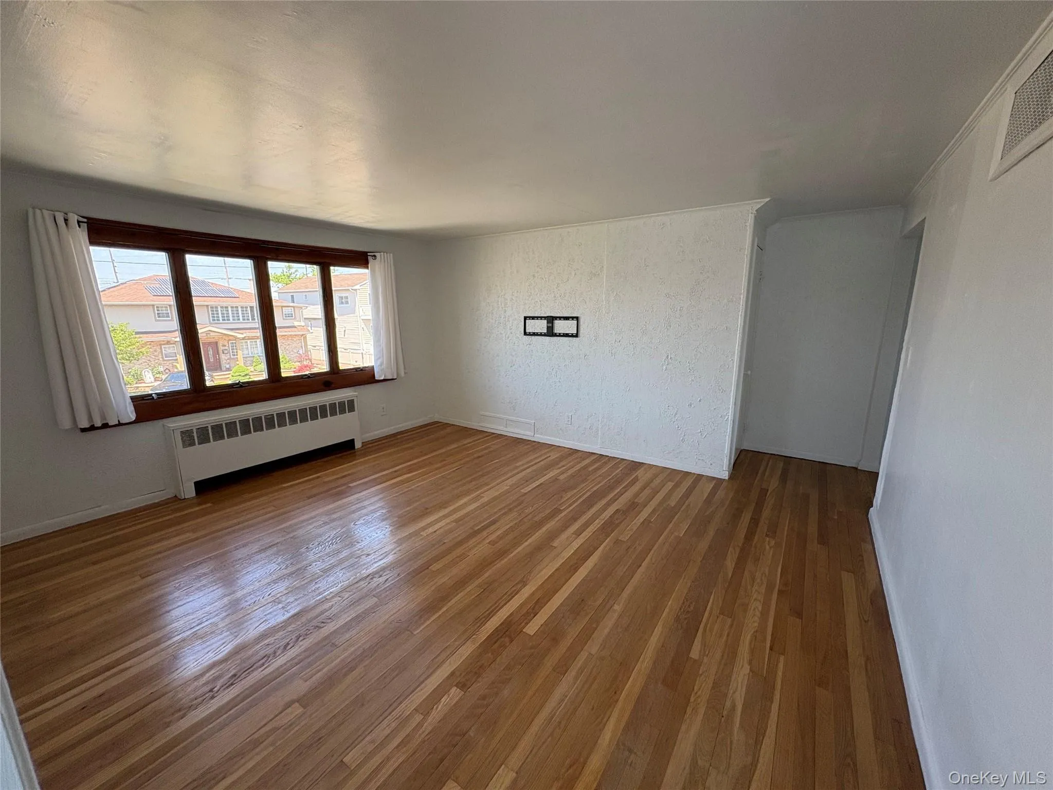 113 Parma Road, Hempstead, NY, 2 Bedrooms Bedrooms, 5 Rooms Rooms,1 BathroomBathrooms,Residential Lease,For Rent,Parma,0,1015295 113 Parma Road, Hempstead, NY, 2 Bedrooms Bedrooms, 5 Rooms Rooms,1 BathroomBathrooms,Residential Lease,For Rent,Parma,0,1015295