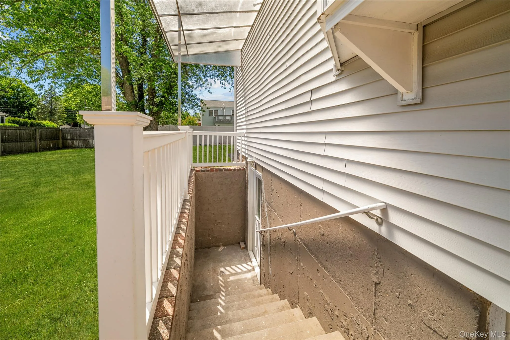 26 Bellwood Avenue, Brookhaven, NY, 4 Bedrooms Bedrooms, 8 Rooms Rooms,2 BathroomsBathrooms,Residential,For Rent,Bellwood,0,1015296 26 Bellwood Avenue, Brookhaven, NY, 4 Bedrooms Bedrooms, 8 Rooms Rooms,2 BathroomsBathrooms,Residential,For Rent,Bellwood,0,1015296