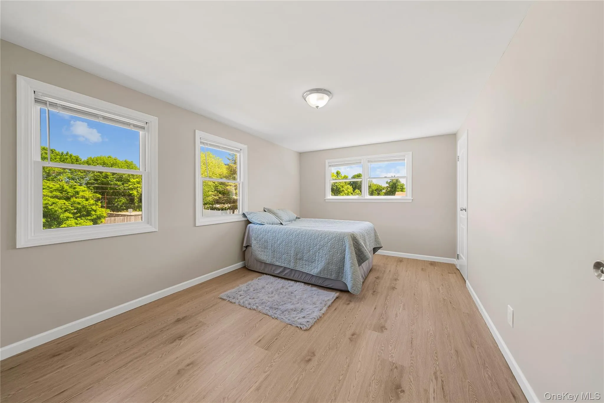 26 Bellwood Avenue, Brookhaven, NY, 4 Bedrooms Bedrooms, 8 Rooms Rooms,2 BathroomsBathrooms,Residential,For Rent,Bellwood,0,1015296 26 Bellwood Avenue, Brookhaven, NY, 4 Bedrooms Bedrooms, 8 Rooms Rooms,2 BathroomsBathrooms,Residential,For Rent,Bellwood,0,1015296