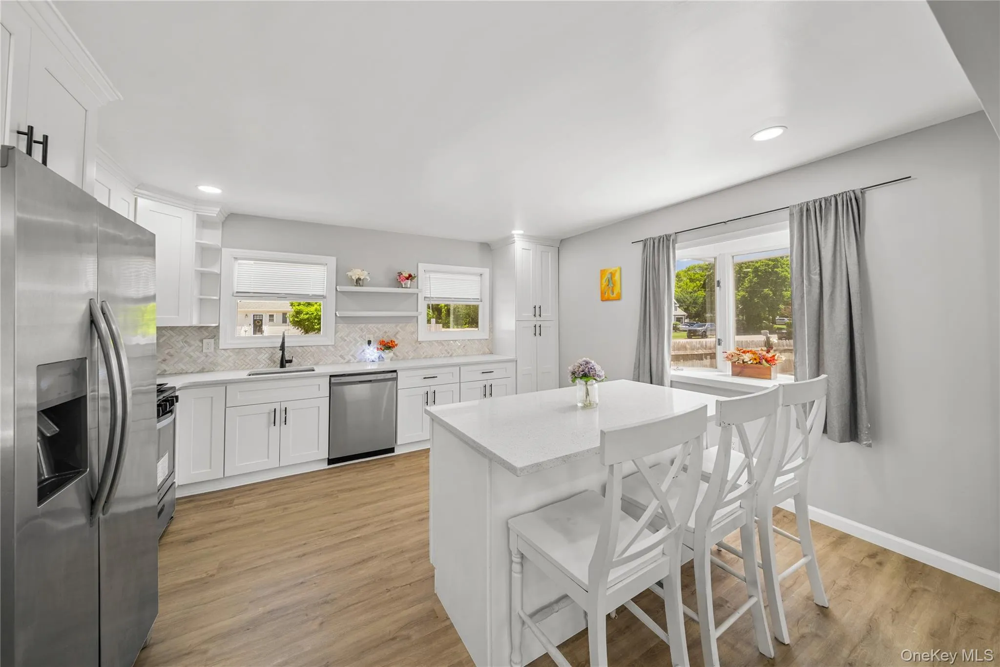 26 Bellwood Avenue, Brookhaven, NY, 4 Bedrooms Bedrooms, 8 Rooms Rooms,2 BathroomsBathrooms,Residential,For Rent,Bellwood,0,1015296 26 Bellwood Avenue, Brookhaven, NY, 4 Bedrooms Bedrooms, 8 Rooms Rooms,2 BathroomsBathrooms,Residential,For Rent,Bellwood,0,1015296