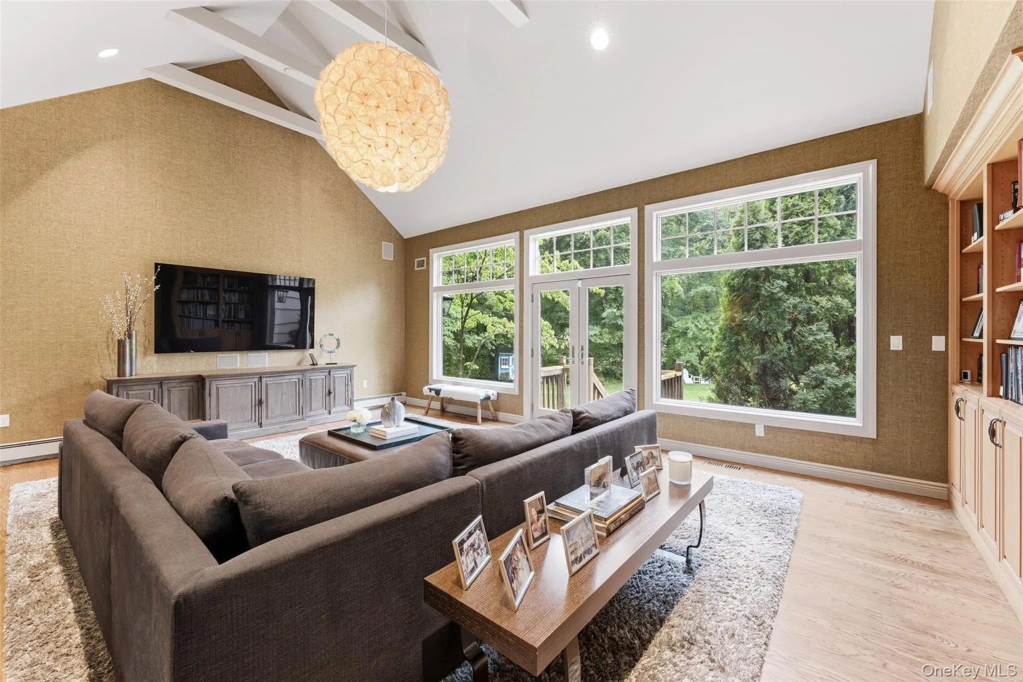 Expansive family room fantastic for hosting family and friends Expansive family room fantastic for hosting family and friends