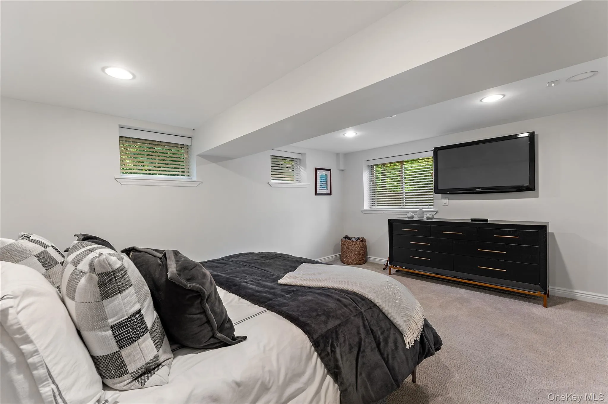 Bedroom Bedroom