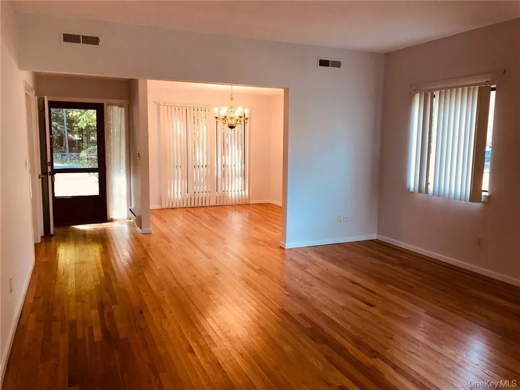 957 Heritage Hills Drive, Somers, NY, 2 Bedrooms Bedrooms, 5 Rooms Rooms,2 BathroomsBathrooms,Residential Lease,For Rent,Heritage Hills,0,1015299 957 Heritage Hills Drive, Somers, NY, 2 Bedrooms Bedrooms, 5 Rooms Rooms,2 BathroomsBathrooms,Residential Lease,For Rent,Heritage Hills,0,1015299