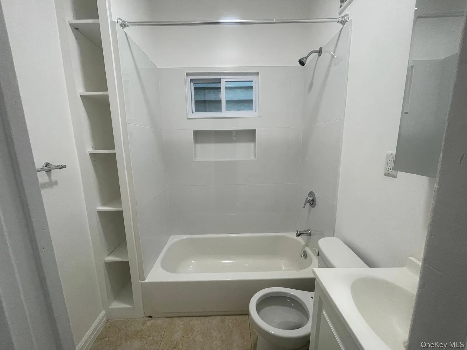8513 89th Street, New York, NY, 2 Bedrooms Bedrooms, 5 Rooms Rooms,1 BathroomBathrooms,Residential Lease,For Rent,89th,0,1015302 8513 89th Street, New York, NY, 2 Bedrooms Bedrooms, 5 Rooms Rooms,1 BathroomBathrooms,Residential Lease,For Rent,89th,0,1015302