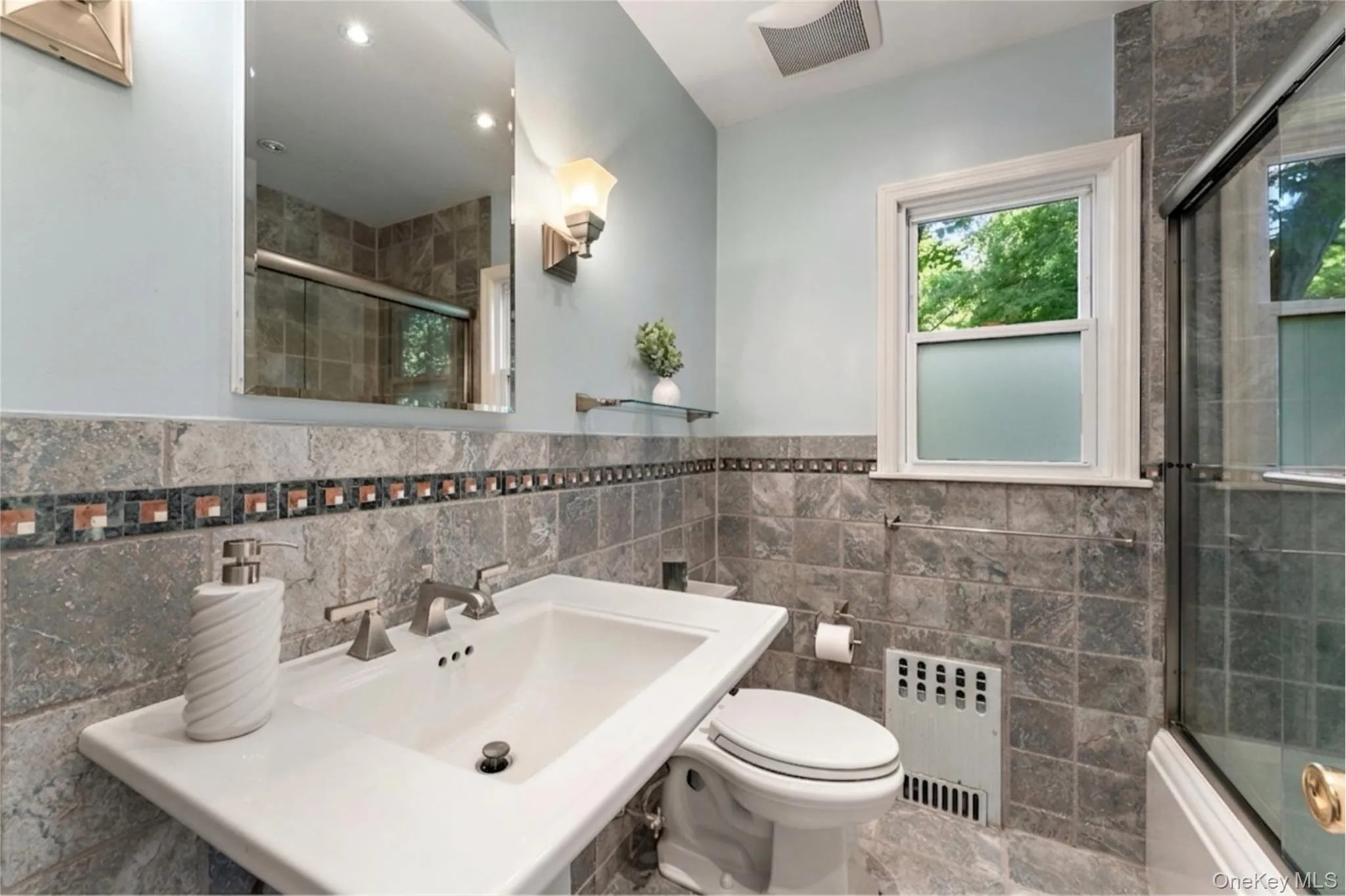 4 Pin Oak Lane, White Plains, NY, 3 Bedrooms Bedrooms, 7 Rooms Rooms,2 BathroomsBathrooms,Residential,For Rent,Pin Oak,0,KEY1015304 4 Pin Oak Lane, White Plains, NY, 3 Bedrooms Bedrooms, 7 Rooms Rooms,2 BathroomsBathrooms,Residential,For Rent,Pin Oak,0,KEY1015304