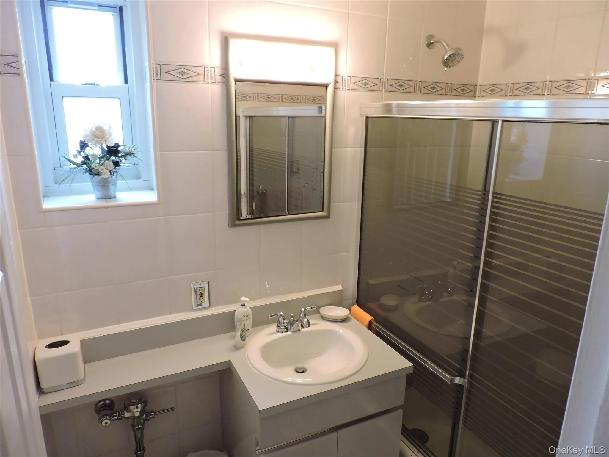 61-88 Dry Harbor Road, New York, NY, 1 Bedroom Bedrooms, 4 Rooms Rooms,1 BathroomBathrooms,Residential,For Rent,Dry Harbor,0,1015306 61-88 Dry Harbor Road, New York, NY, 1 Bedroom Bedrooms, 4 Rooms Rooms,1 BathroomBathrooms,Residential,For Rent,Dry Harbor,0,1015306